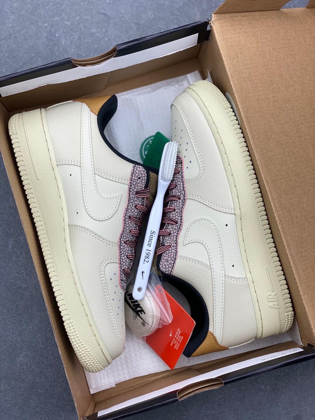 Nike Air Force 1 '07 Low Casual Sneakers - Style CK4363-200 10 i1735416811163 180 0 8