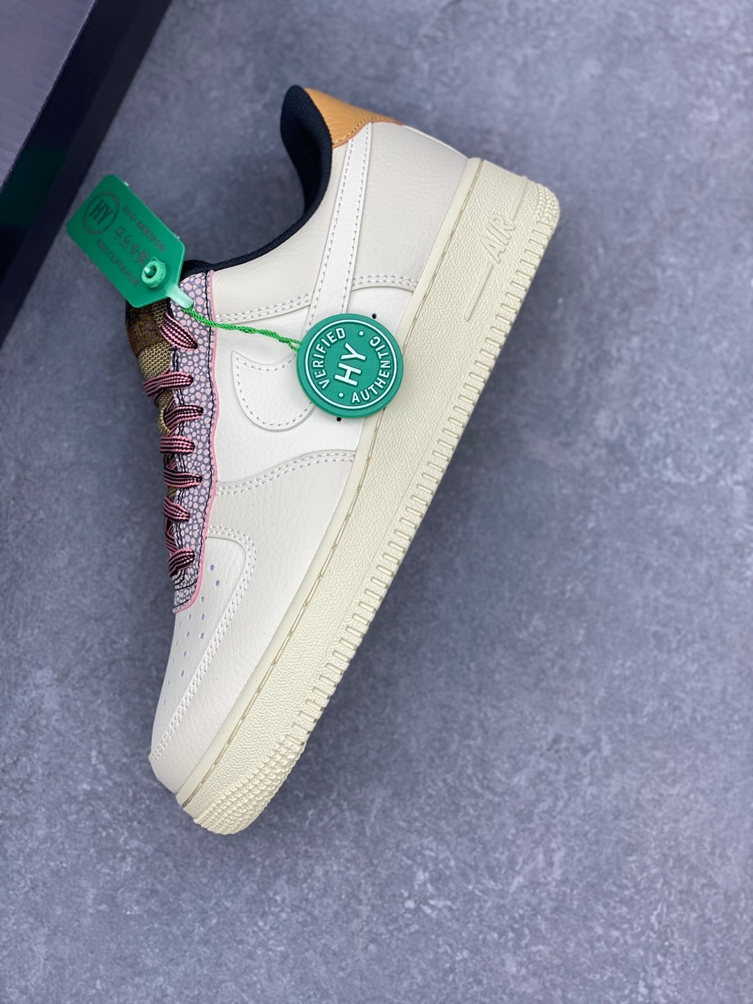 Nike Air Force 1 '07 Low Casual Sneakers - Style CK4363-200 8 i1735416811163 899 0 6