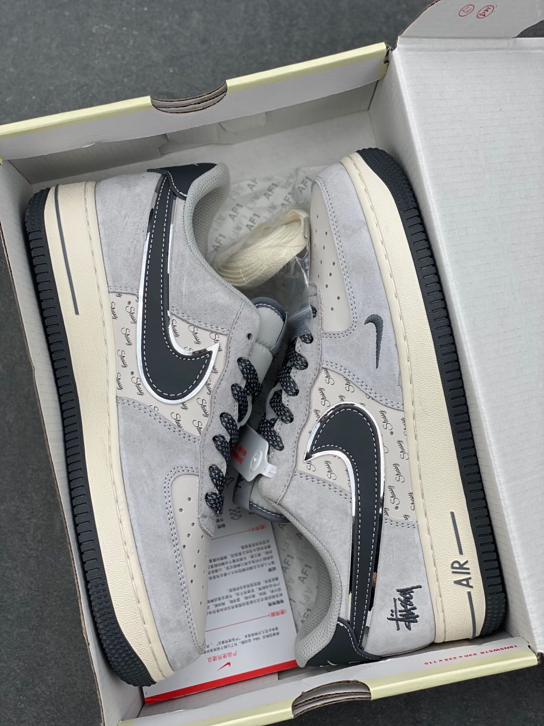 Nike Air Force 1 '07 Low Stussy - Grey Sneakers 10 i1735417009100 9858 0 8