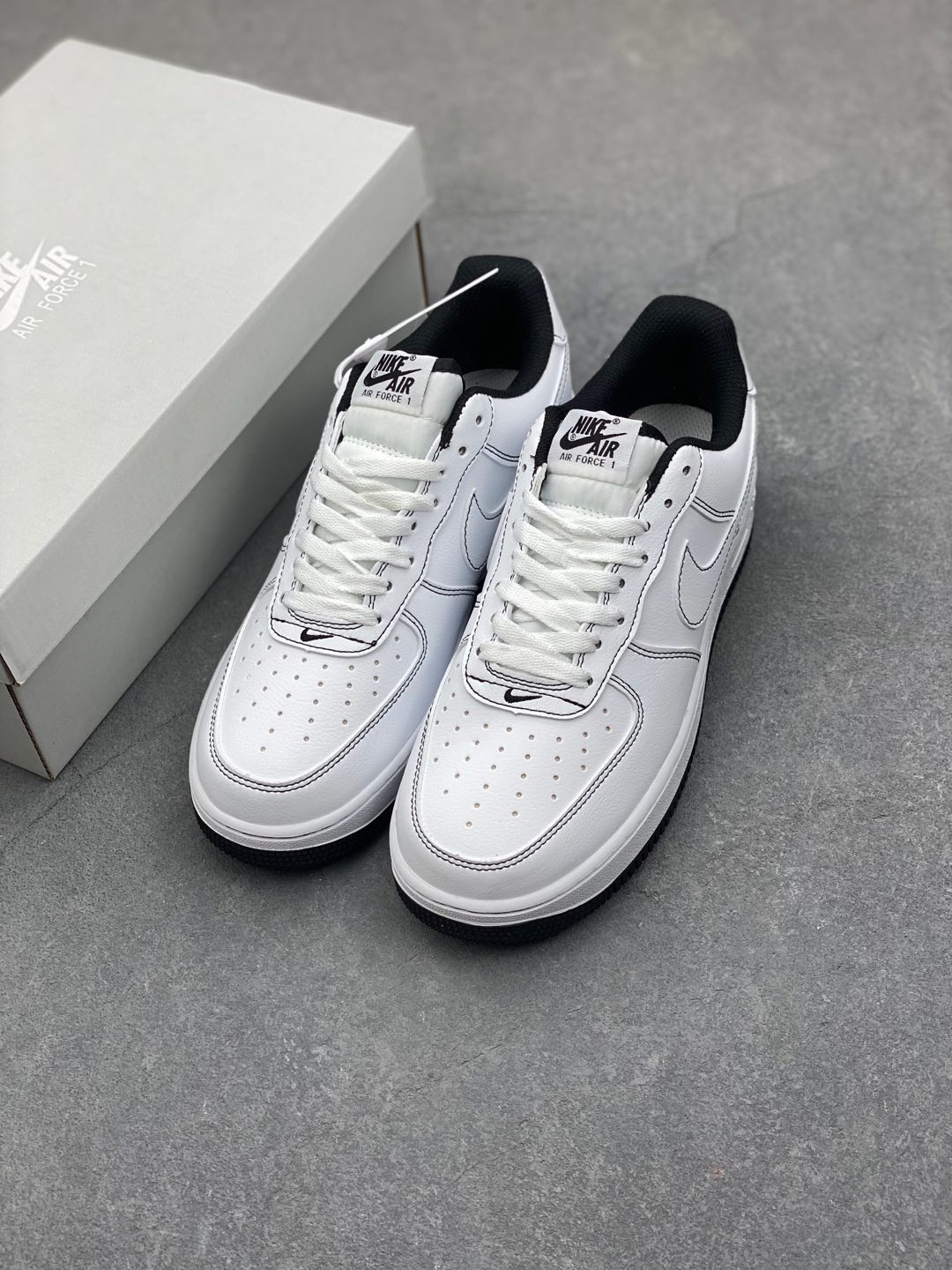 Nike Air Force 1 '07 Low White/Black Stitching Men's Sneakers CV1724-104 9 i1735417614329 5956 0 7