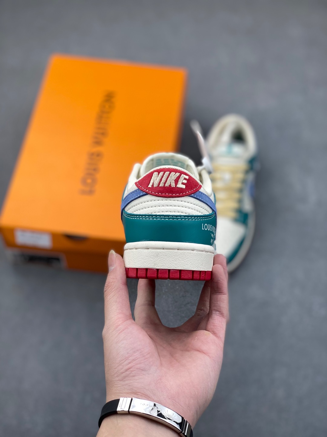 Nike Dunk Low Retro x Louis Vuitton Custom Sneakers - Limited Edition 5 i1735418649344 2722 0 3