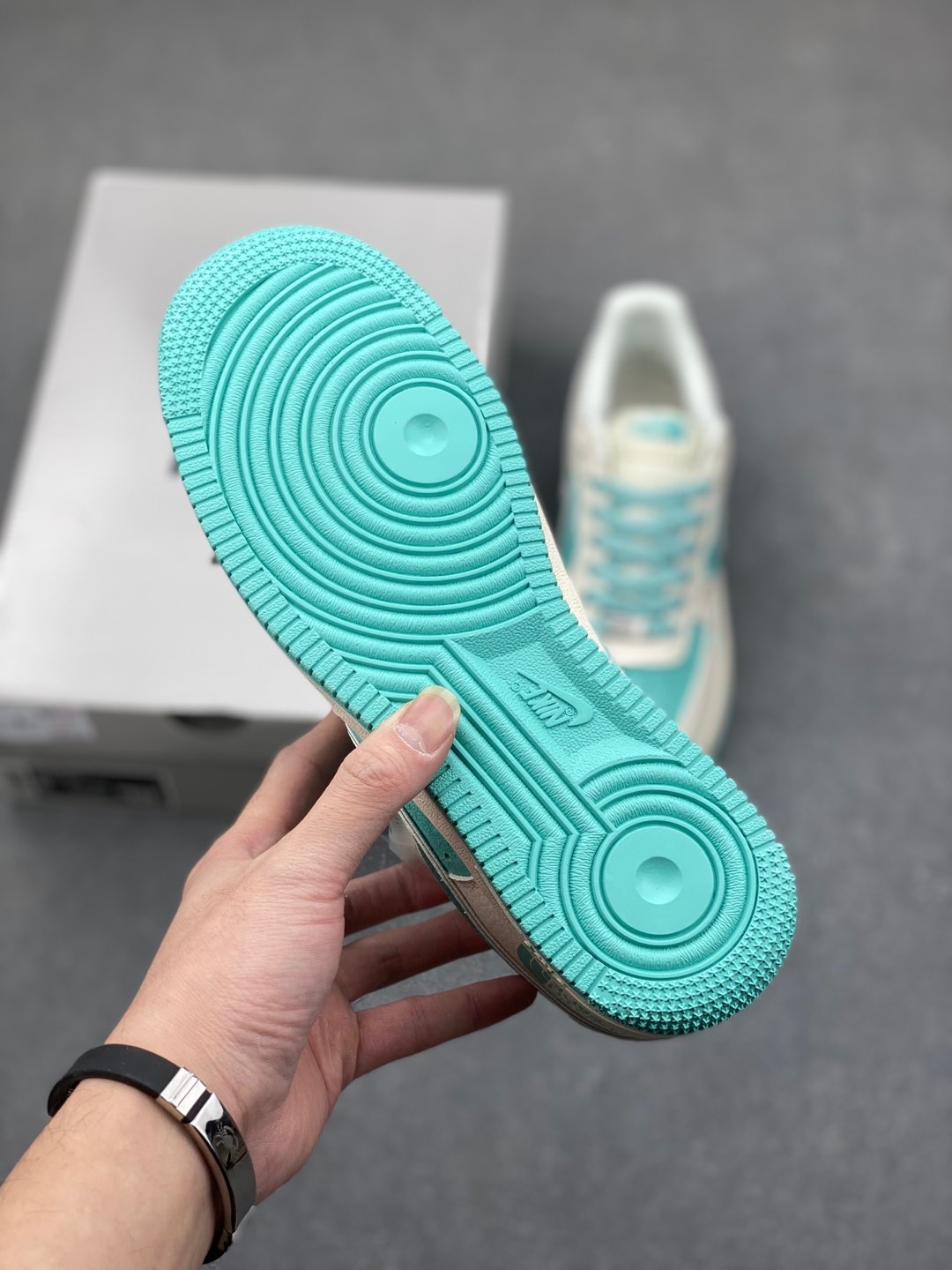 Nike Air Force 1 '07 Low The North Face Collab Sneakers 7 i1735504318233 4174 0 5