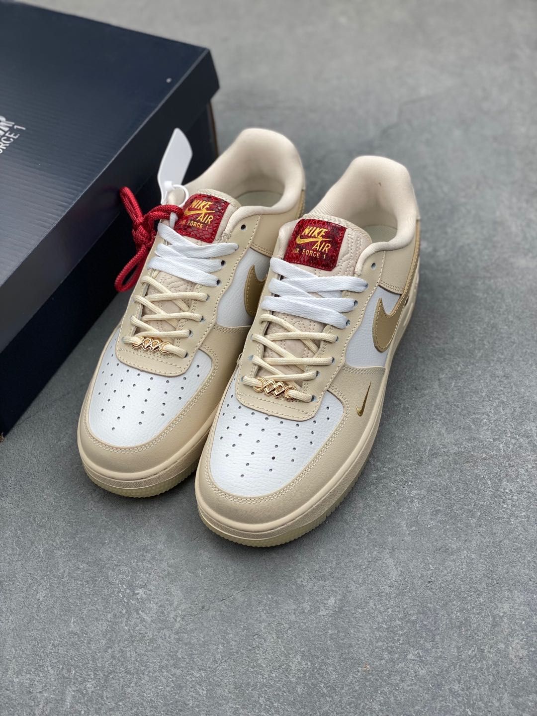 Nike Air Force 1 '07 Low Year of The Snake White Brown HV5990-172 Sneakers 9 i1735504658930 6570 0 7