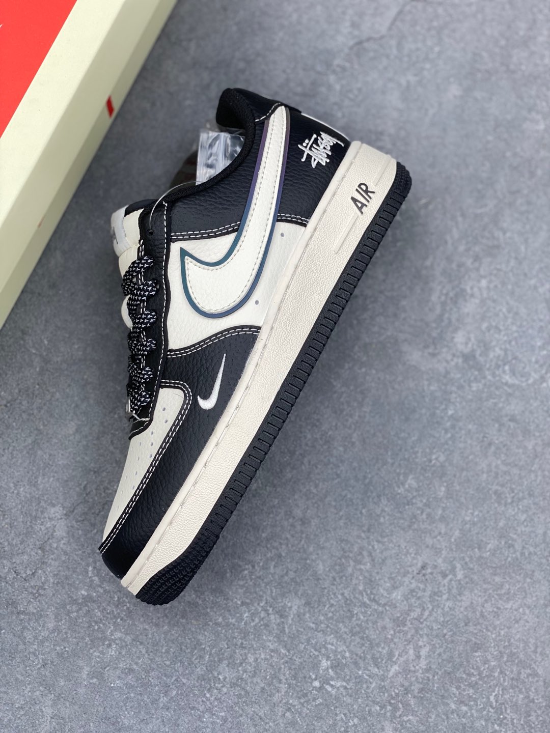 Nike Air Force 1 '07 Low Stussy Collab Black White Sneakers 8 i1735504770798 4553 0 6