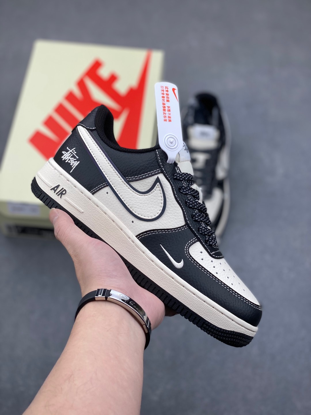 Nike Air Force 1 '07 Low Stussy Collab Black White Sneakers 2 i1735504771411 5460 0 0
