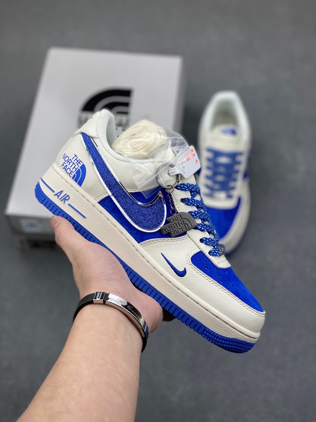 Nike Air Force 1 '07 Low The North Face Collab Sneakers - Limited Edition 2 i1735590154758 9063 0 0