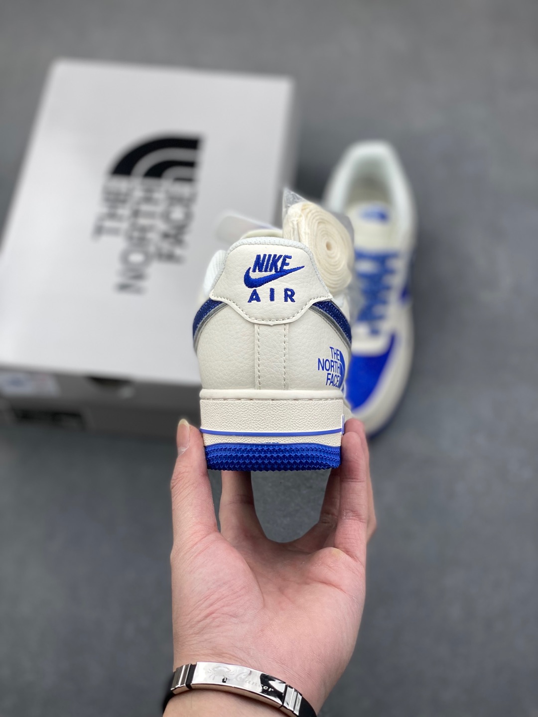 Nike Air Force 1 '07 Low The North Face Collab Sneakers - Limited Edition 5 i1735590155232 7642 0 3