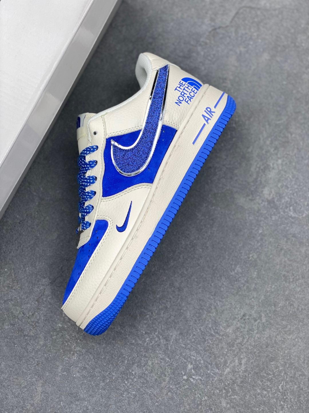 Nike Air Force 1 '07 Low The North Face Collab Sneakers - Limited Edition 8 i1735590155379 5964 0 6