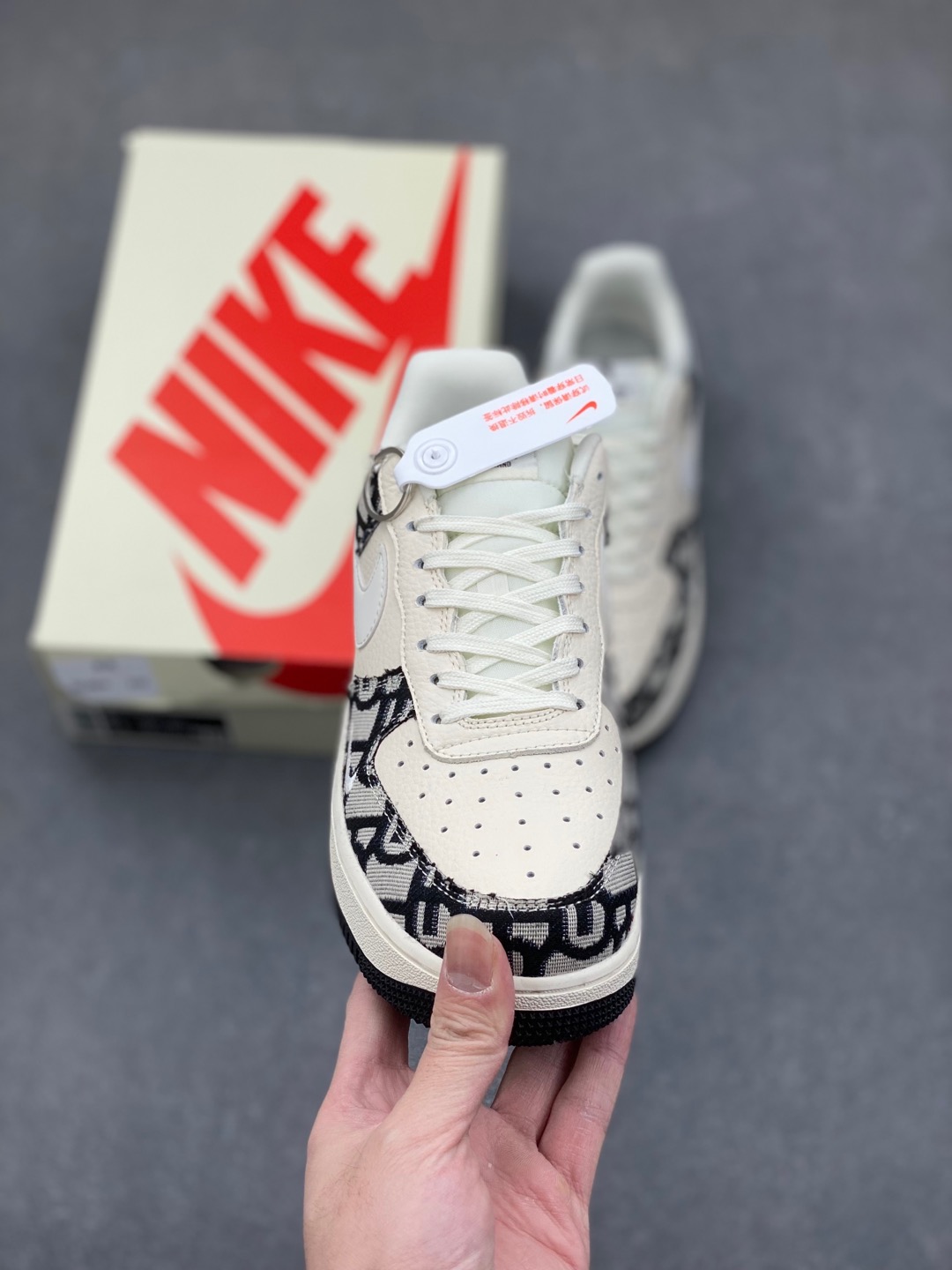 Nike Air Force 1 '07 Low "Dior" Black Pattern Sneakers Limited Edition 3 i1735590439717 7227 0 1