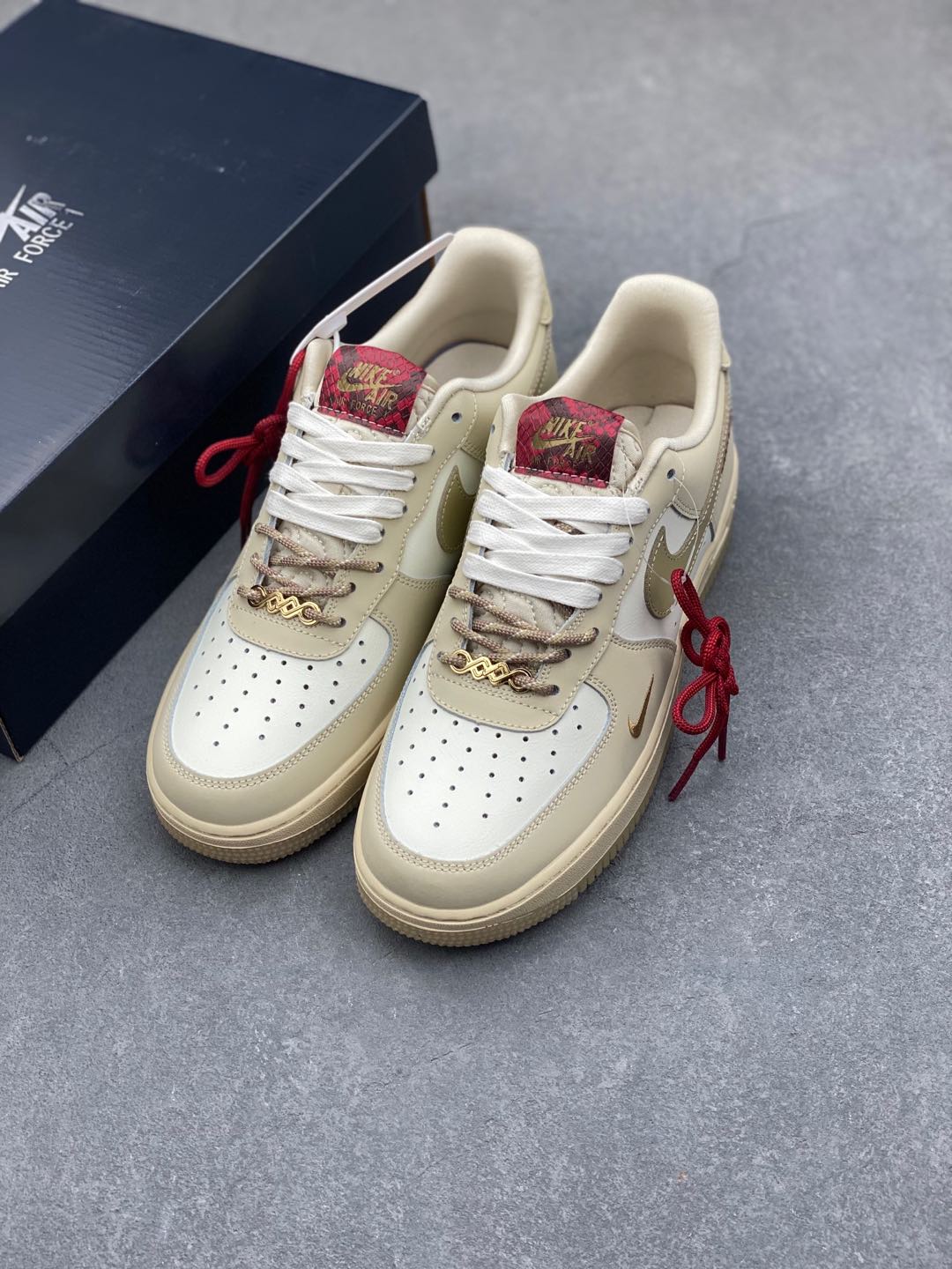 Nike Air Force 1 '07 Low White Brown 'Year of the Snake' Edition 9 i1735666673855 4104 0 7