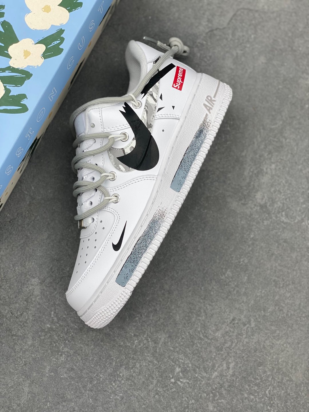 Supreme x Nike Air Force 1 Low Custom 'Broken Swoosh' Sneakers 8 i1735666962414 6485 0 6