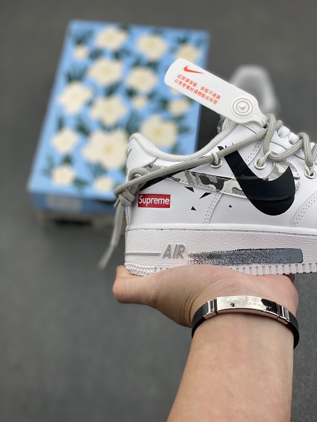 Supreme x Nike Air Force 1 Low Custom 'Broken Swoosh' Sneakers 6 i1735666963273 9827 0 4