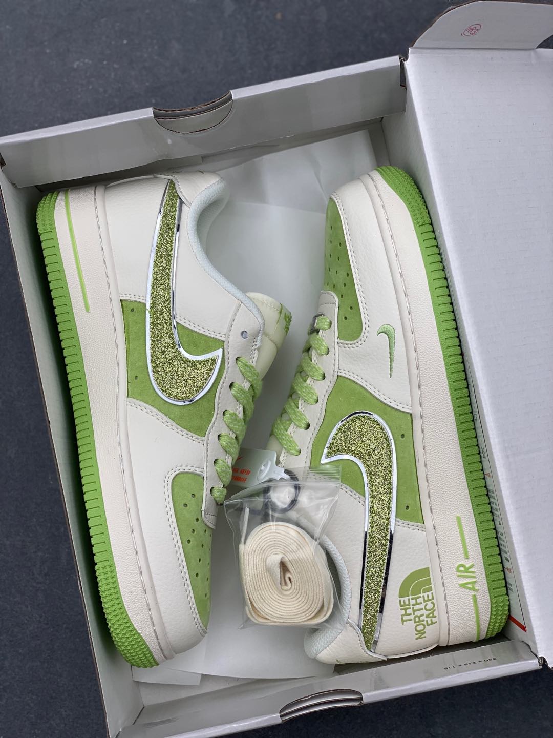 Nike Air Force 1 '07 Low The North Face Limited Edition Sneakers 10 i1735667213170 7299 0 8