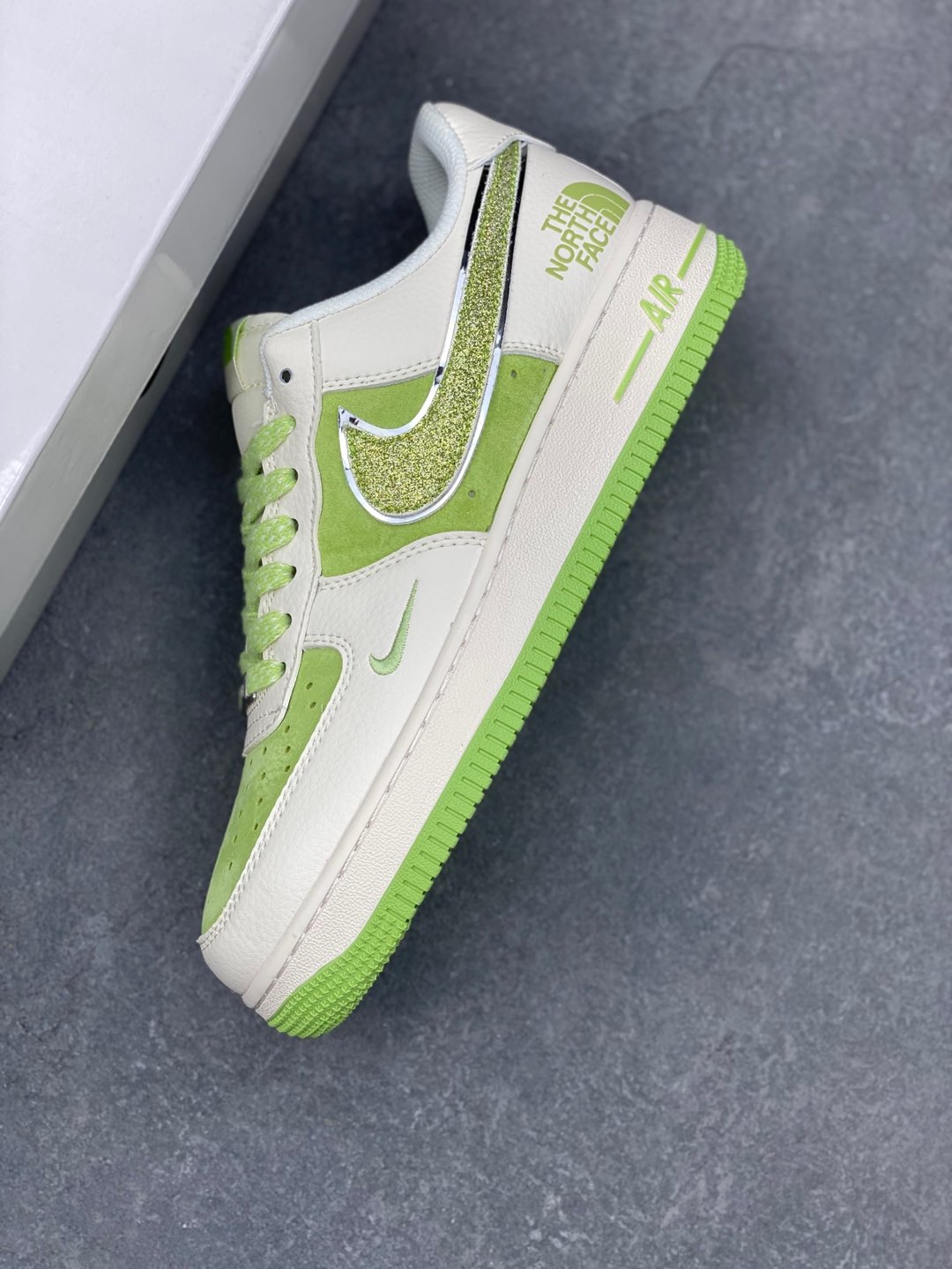 Nike Air Force 1 '07 Low The North Face Limited Edition Sneakers 8 i1735667213170 9356 0 6