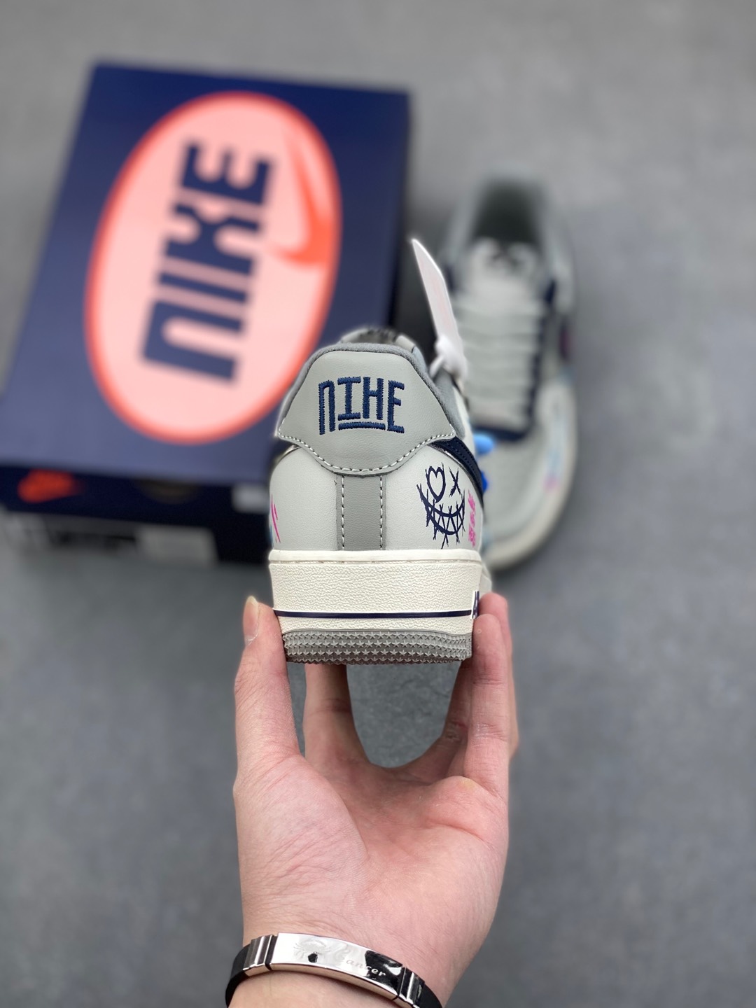 Nike Air Force 1 '07 Low Graffiti Sneakers - Limited Edition Style 5 i1735667474772 7870 0 3