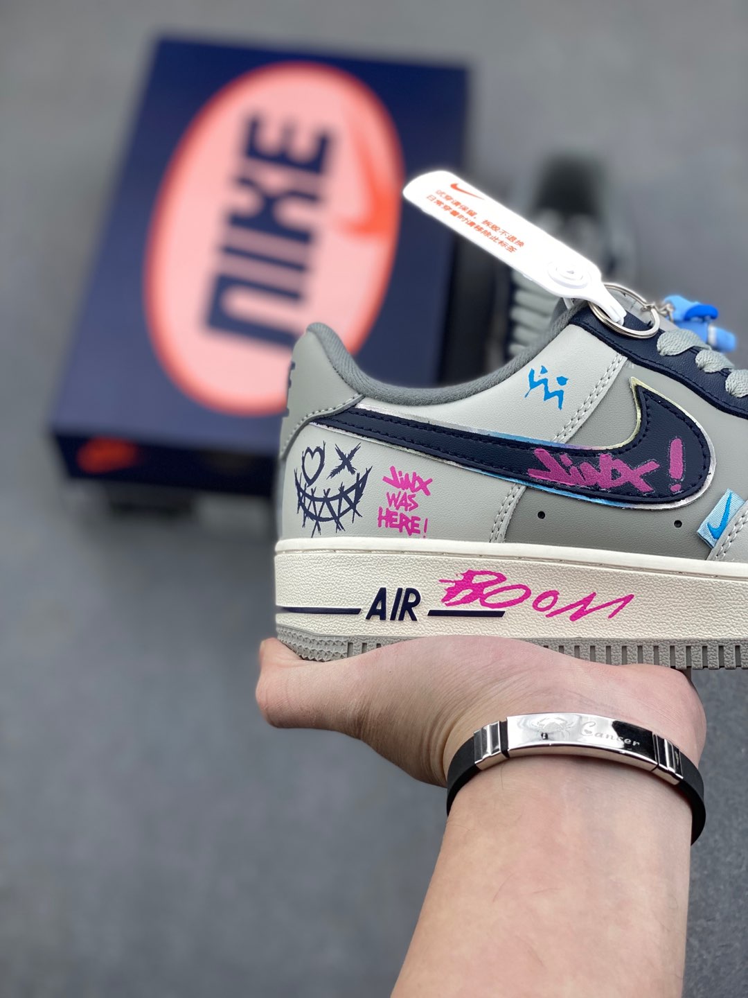 Nike Air Force 1 '07 Low Graffiti Sneakers - Limited Edition Style 6 i1735667474908 1578 0 4