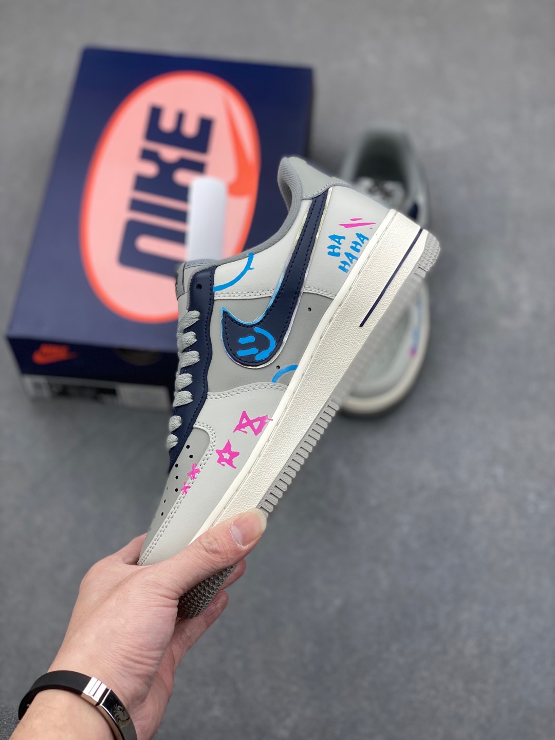 Nike Air Force 1 '07 Low Graffiti Sneakers - Limited Edition Style 4 i1735667475036 7212 0 2