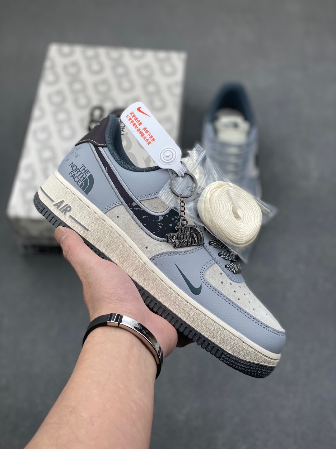 Nike Air Force 1 '07 Low The North Face Collab Sneakers - Limited Edition 2 i1735667709778 446 0 0