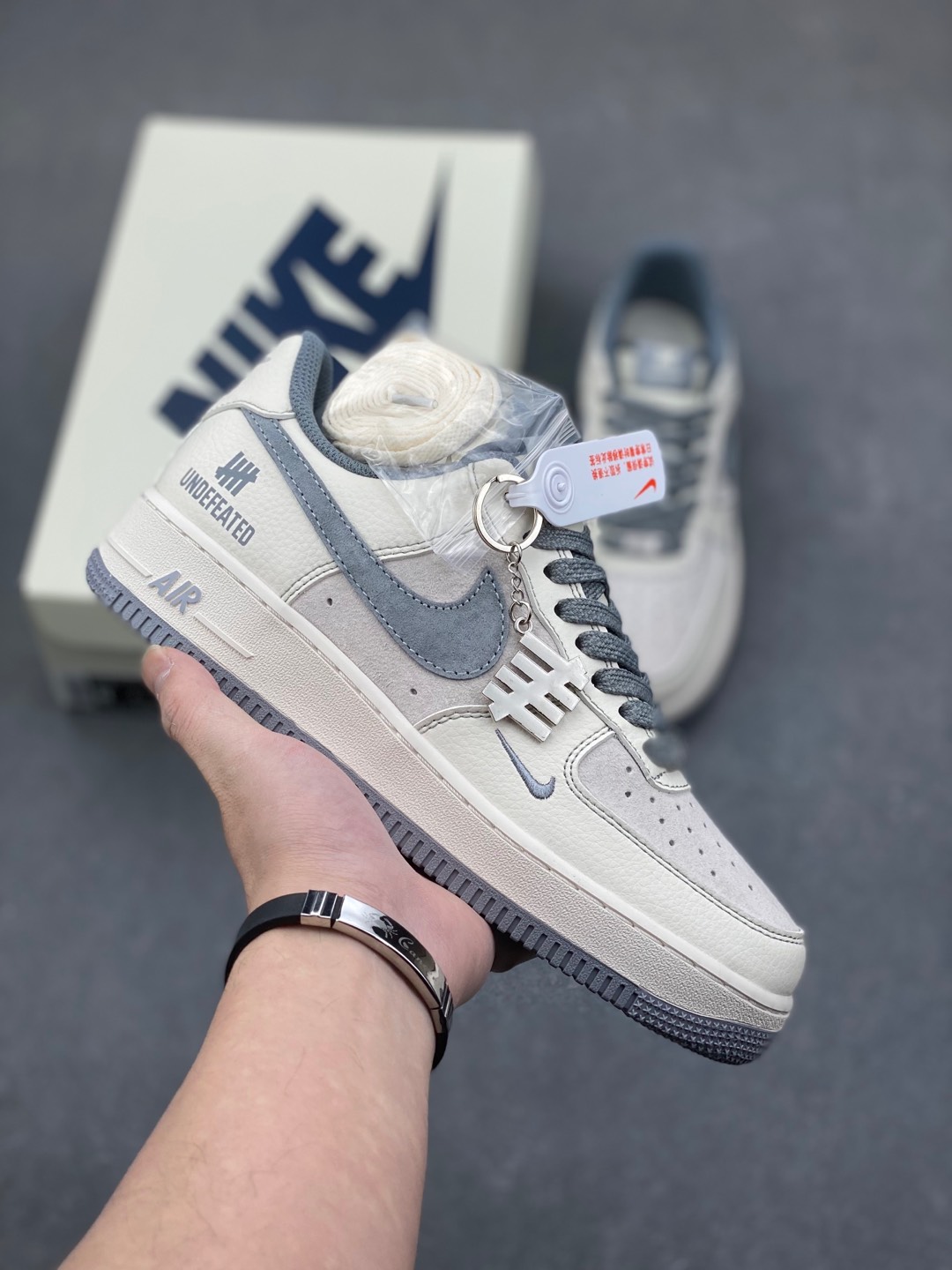 Nike Air Force 1 Low UN Undefeated Collaboration Pigalle Grey Sneakers 2 i1735667864367 4295 0 0