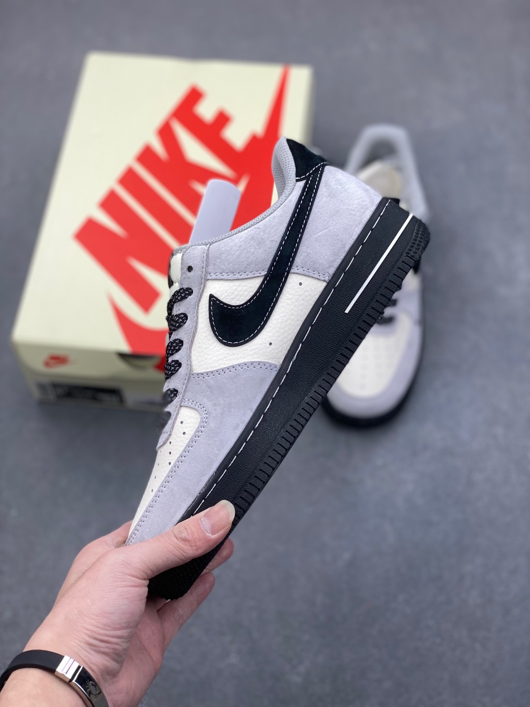 Nike Air Force 1 '07 Low Stussy Collab Sneakers - Black Sole Limited Edition 4 i1735667905474 5958 0 2
