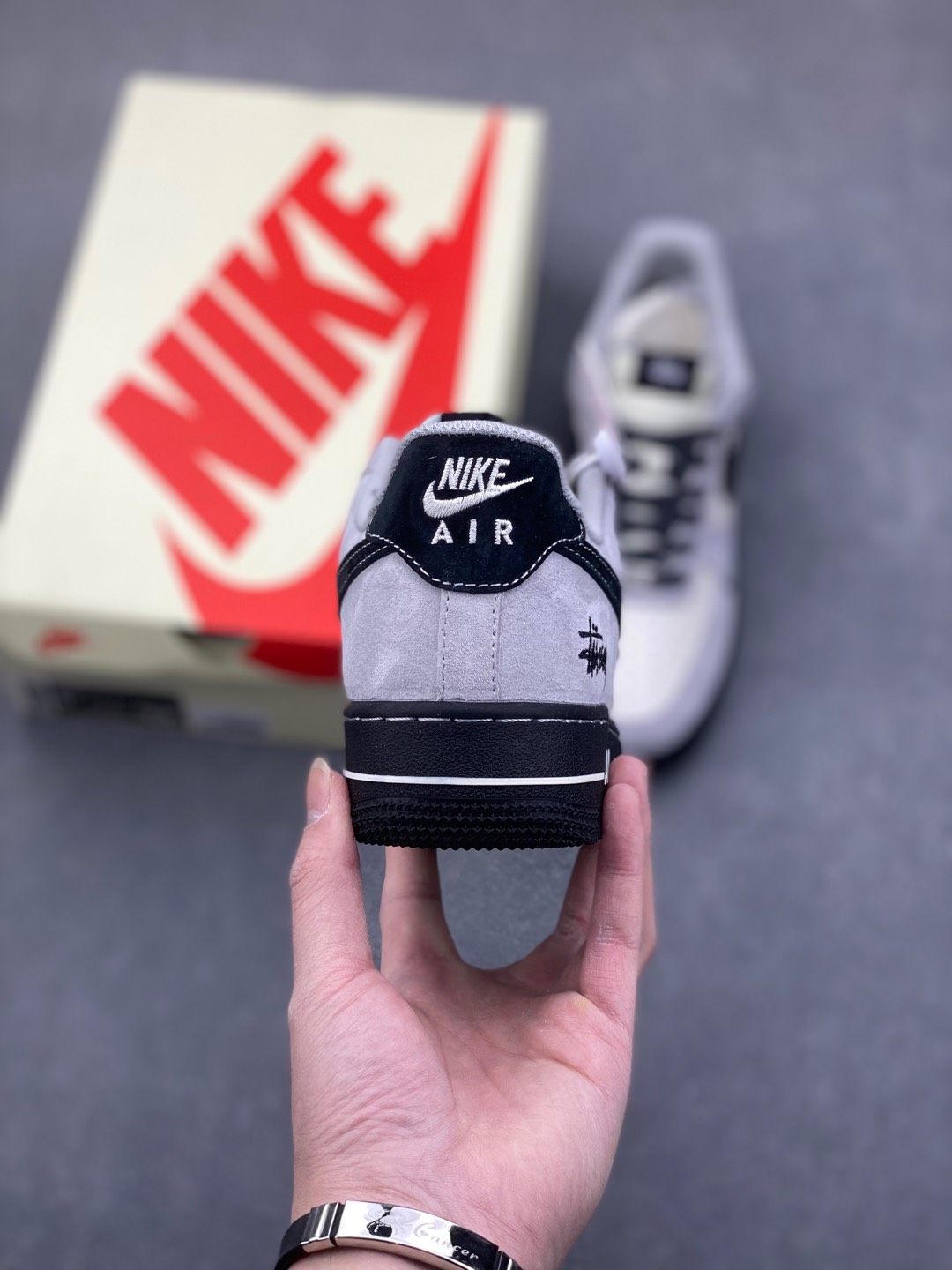 Nike Air Force 1 '07 Low Stussy Collab Sneakers - Black Sole Limited Edition 5 i1735667905921 6693 0 3
