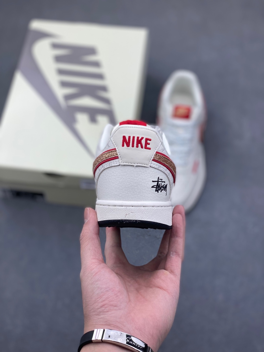Nike Ebernon Low PRM Sneakers - Breathable, Comfortable, and Stylish 5 i1736107413609 2034 0 3