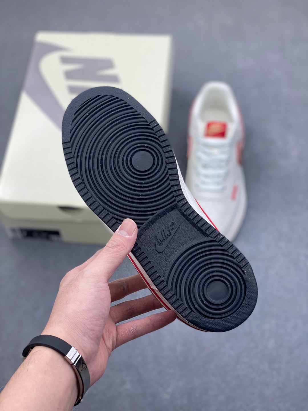 Nike Ebernon Low PRM Sneakers - Breathable, Comfortable, and Stylish 7 i1736107414028 3942 0 5