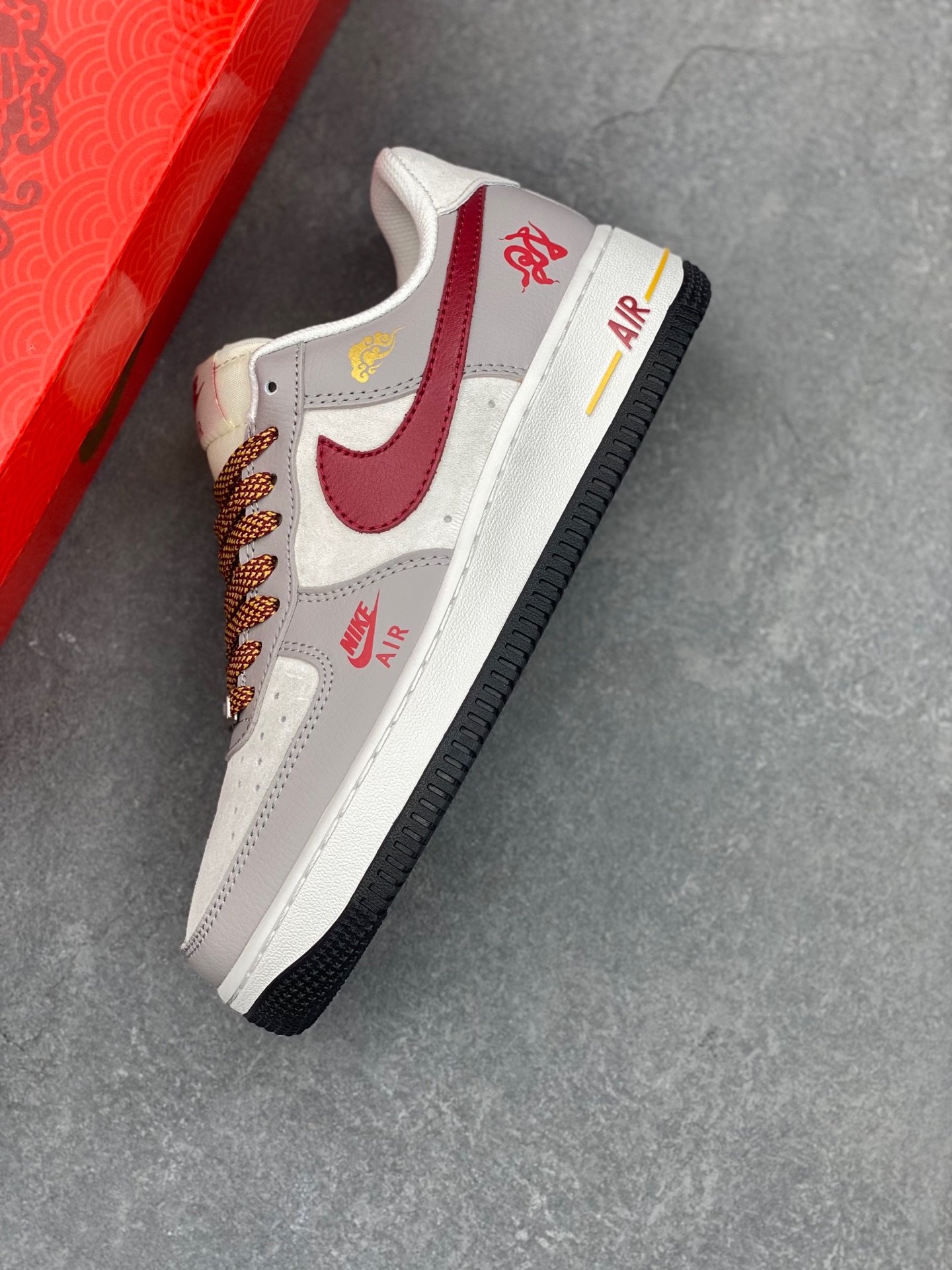 Nike Air Force 1 '07 Low 'Year of The Snake' Limited Edition Sneakers 8 i1736452233444 274 0 6