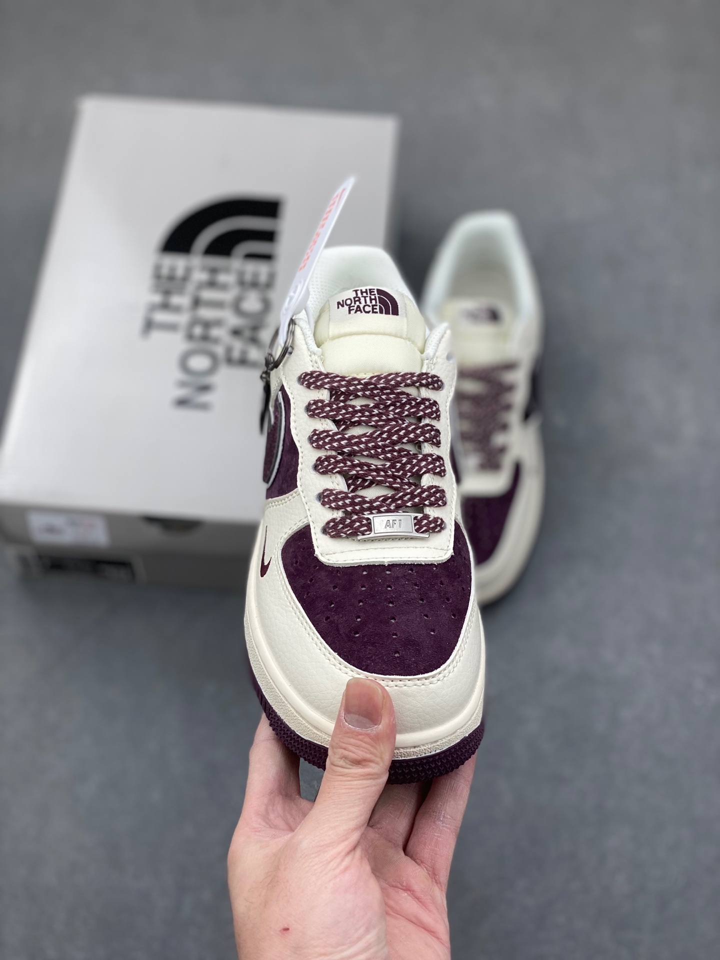 Nike Air Force 1 '07 Low The North Face Collaboration Sneakers 3 i1736452327696 2900 0 1