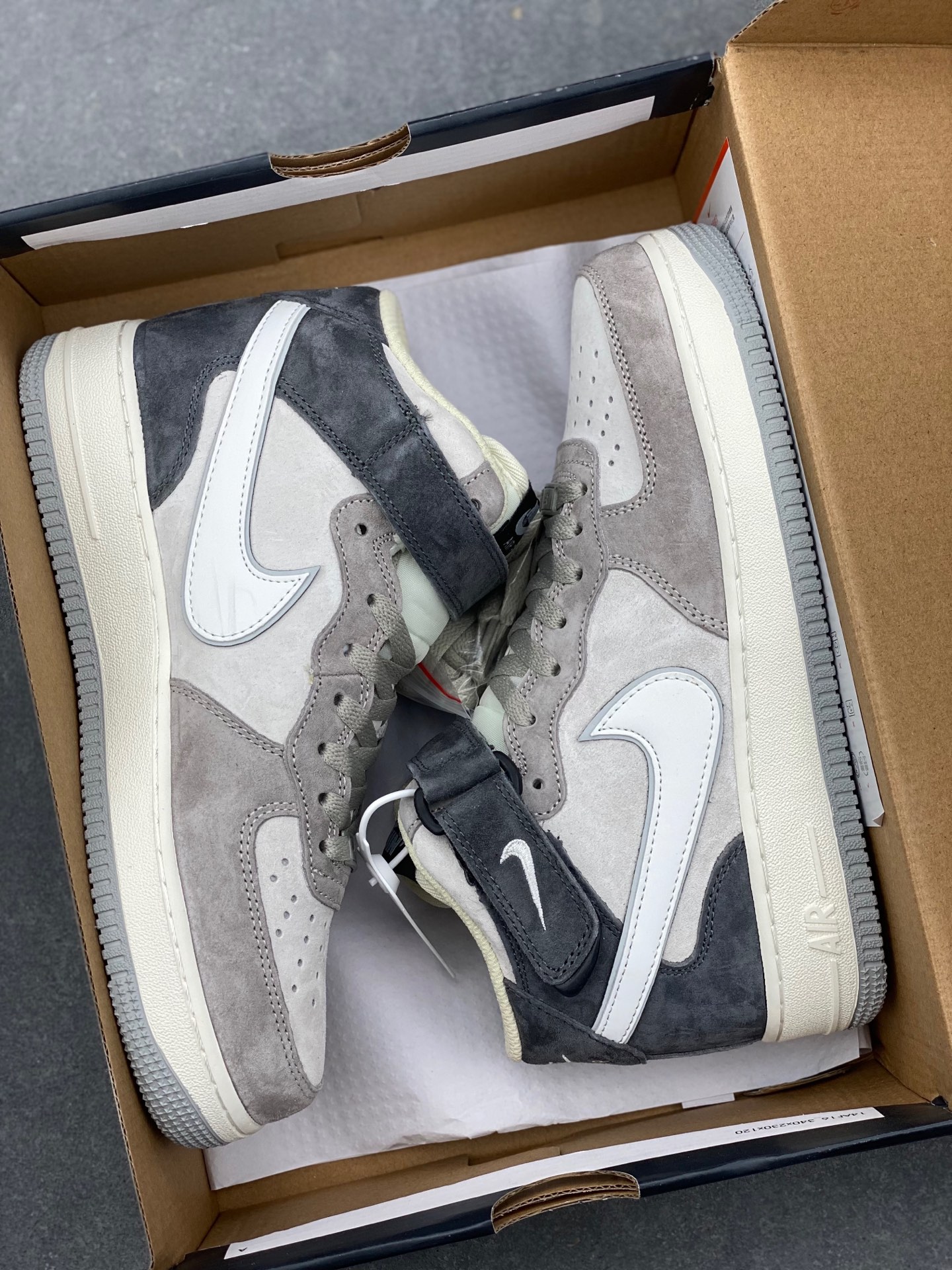 Nike Air Force 1 MID '07 Grey Black Suede Sneakers 10 i1736543280535 7139 0 8