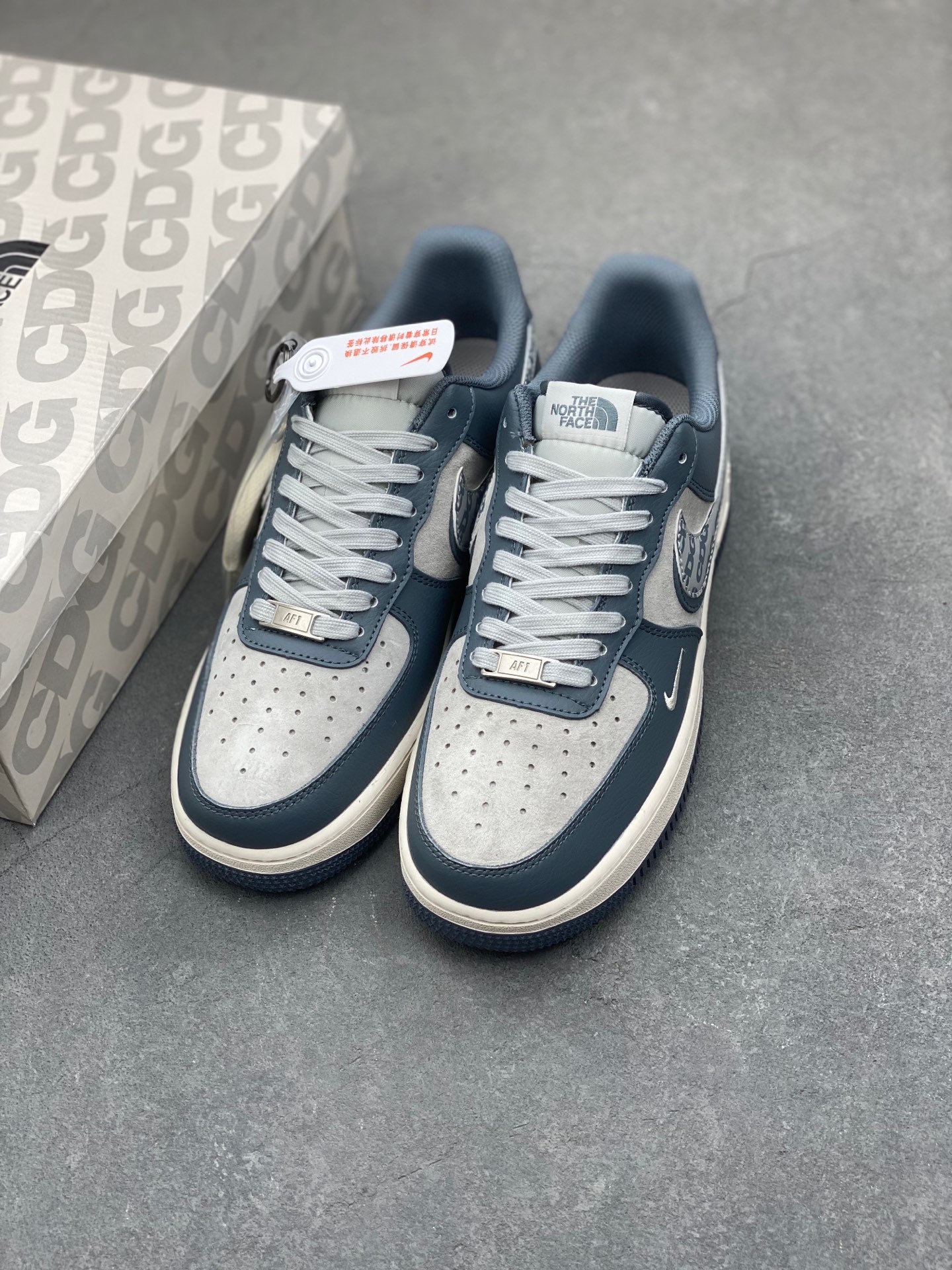 Nike Air Force 1 '07 Low Sneakers - Limited Edition, Premium Comfort 9 i1736543366773 5032 0 7