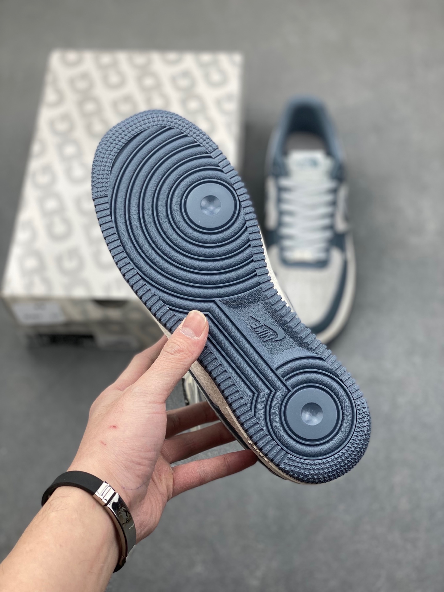 Nike Air Force 1 '07 Low Sneakers - Limited Edition, Premium Comfort 7 i1736543368768 7819 0 5