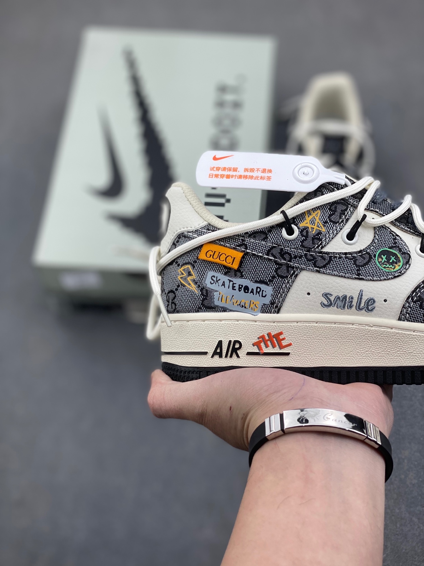 Nike Air Force 1 '07 Low Sneakers - Limited Edition, Designer Accents, Comfortable Fit 6 i1736543430032 6967 0 4