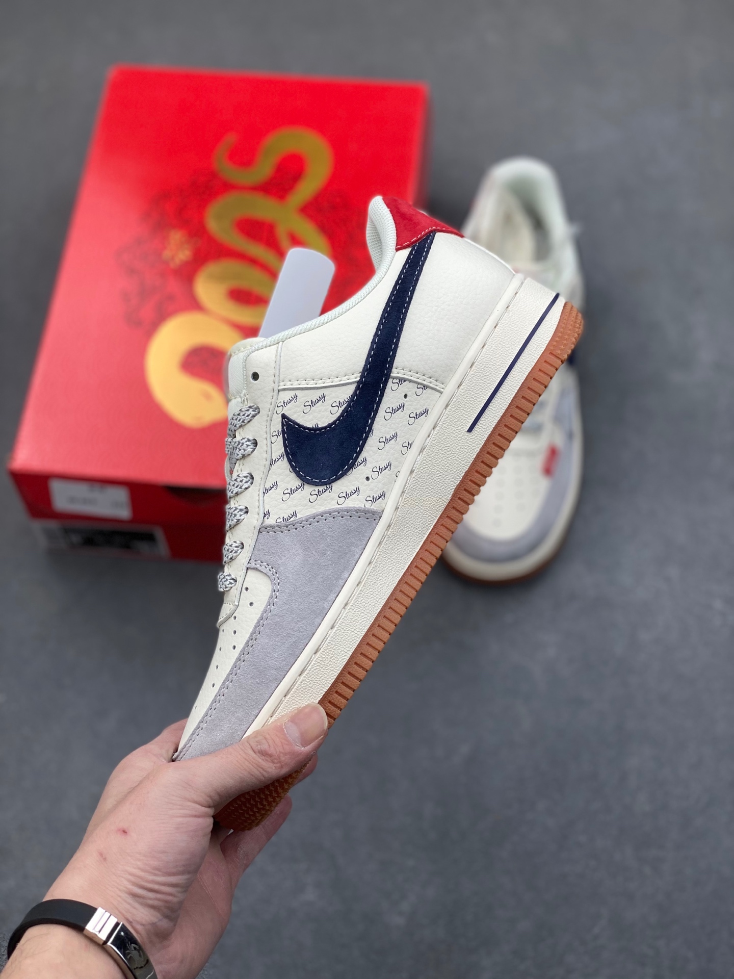 Nike Air Force 1 '07 Low Limited Edition Sneakers - Style & Comfort 4 i1736543565665 2235 0 2
