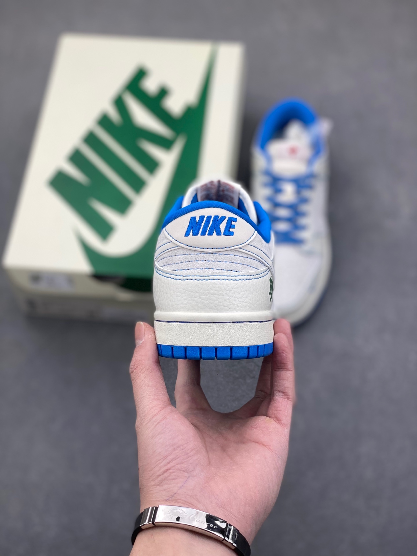 Nike Dunk Low Retro DIY Custom Sneakers - Premium Comfort & Style 5 i1736567189077 9410 0 3