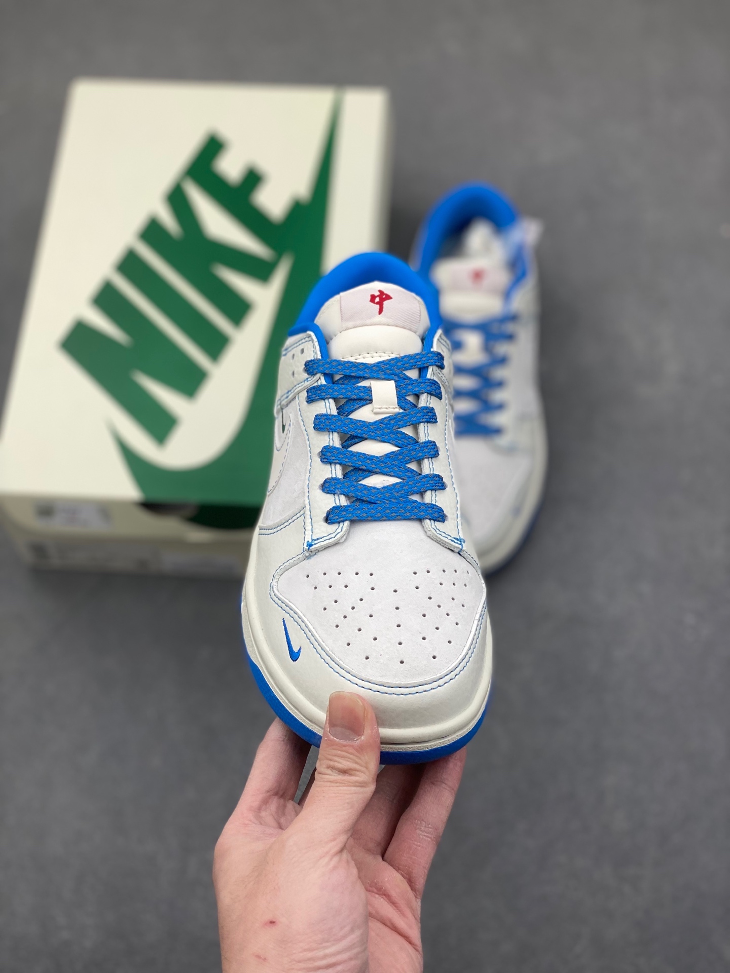 Nike Dunk Low Retro DIY Custom Sneakers - Premium Comfort & Style 3 i1736567189570 2291 0 1
