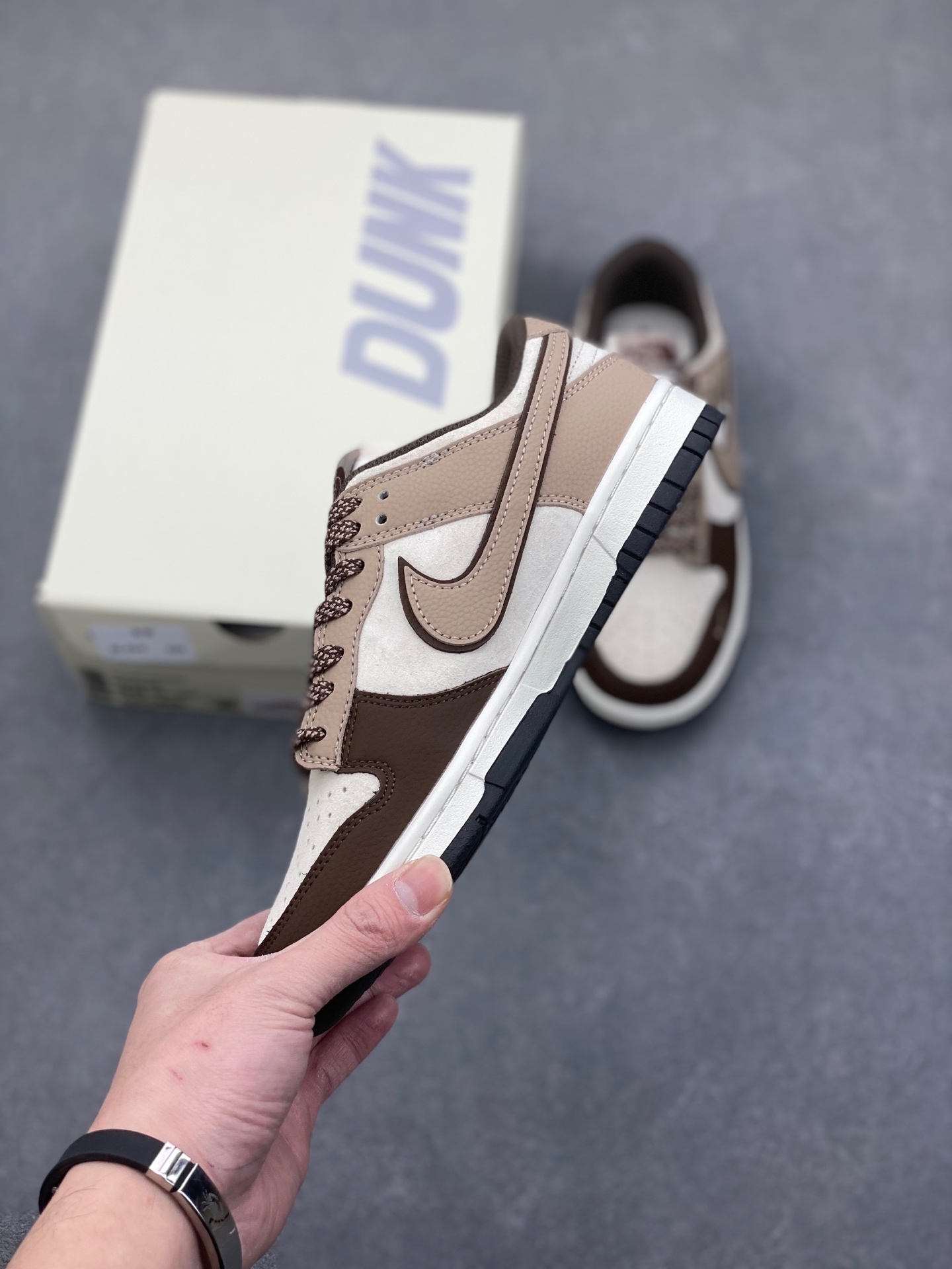 Nike SB Dunk Low x The North Face Brown Coffee Sneakers DJ2024-090XK 4 i1736567666910 292 0 2