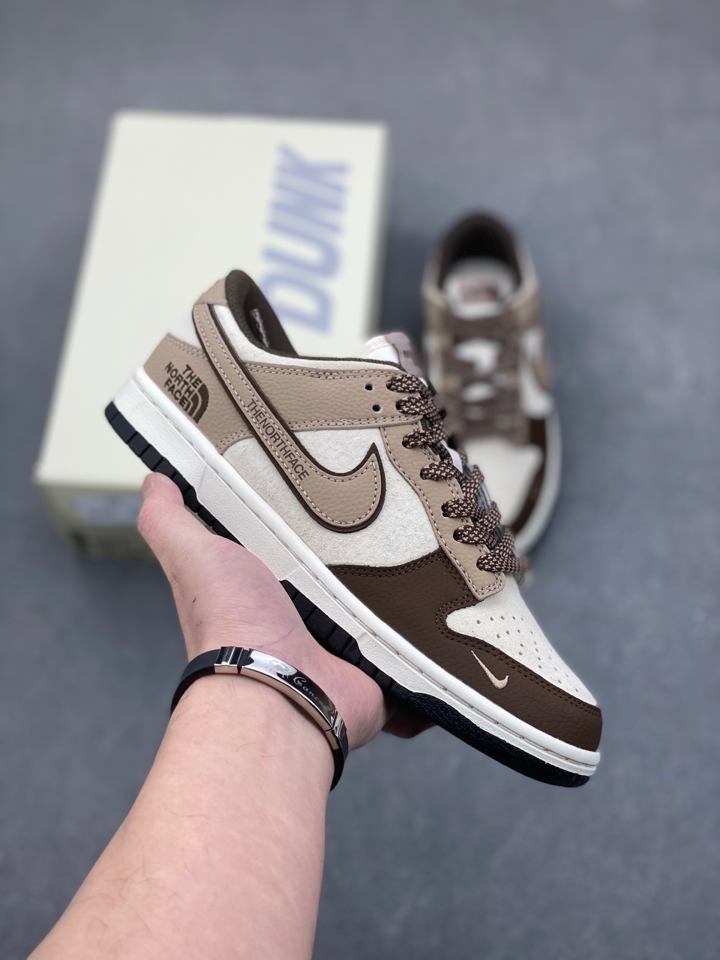 Nike SB Dunk Low x The North Face Brown Coffee Sneakers DJ2024-090XK 2 i1736567667241 2073 0 0