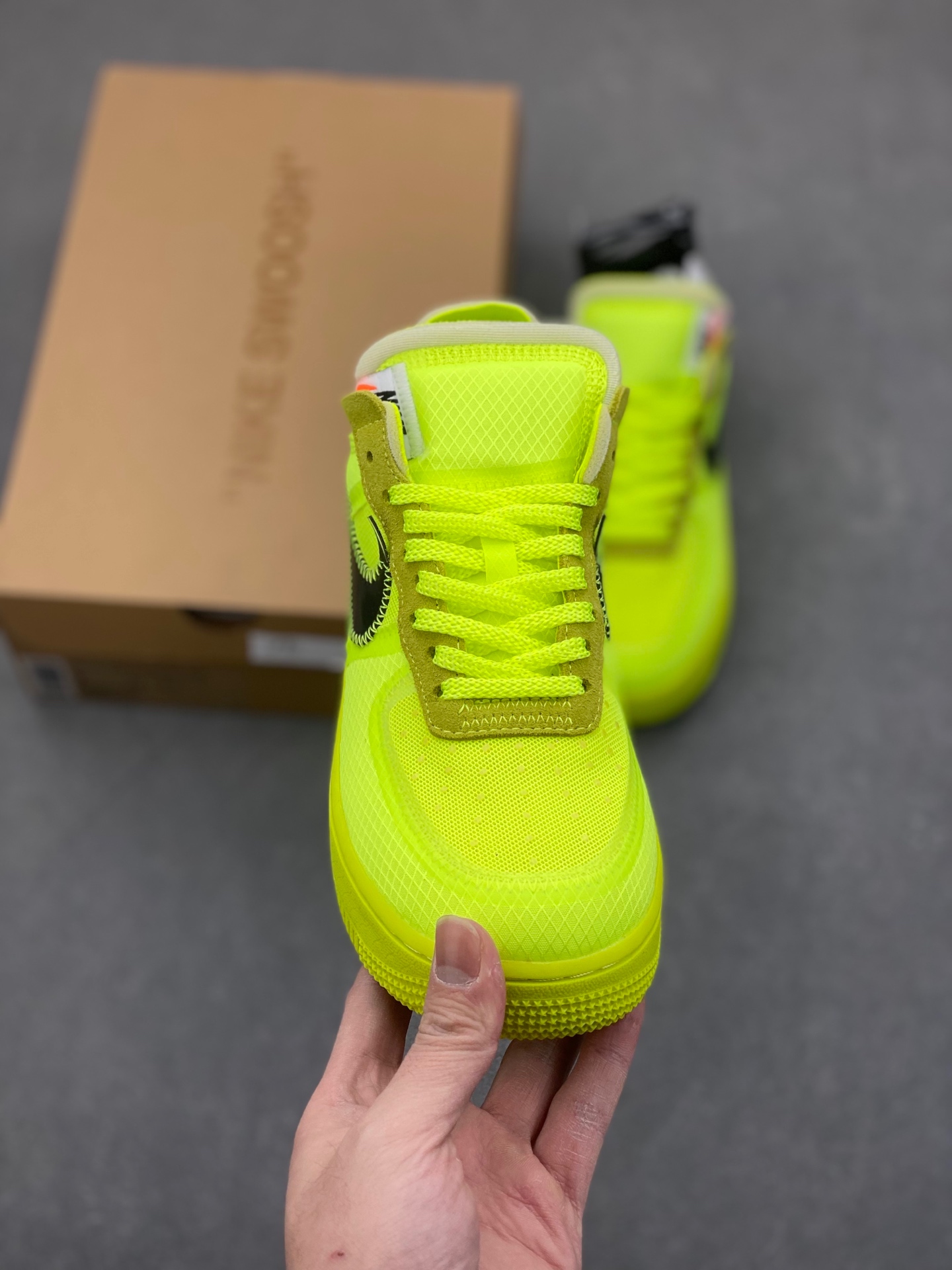 Nike x Off-White Air Force 1 Low 'Volt' 2.0 Sneakers - Classic Style 3 i1736626144220 7171 0 1
