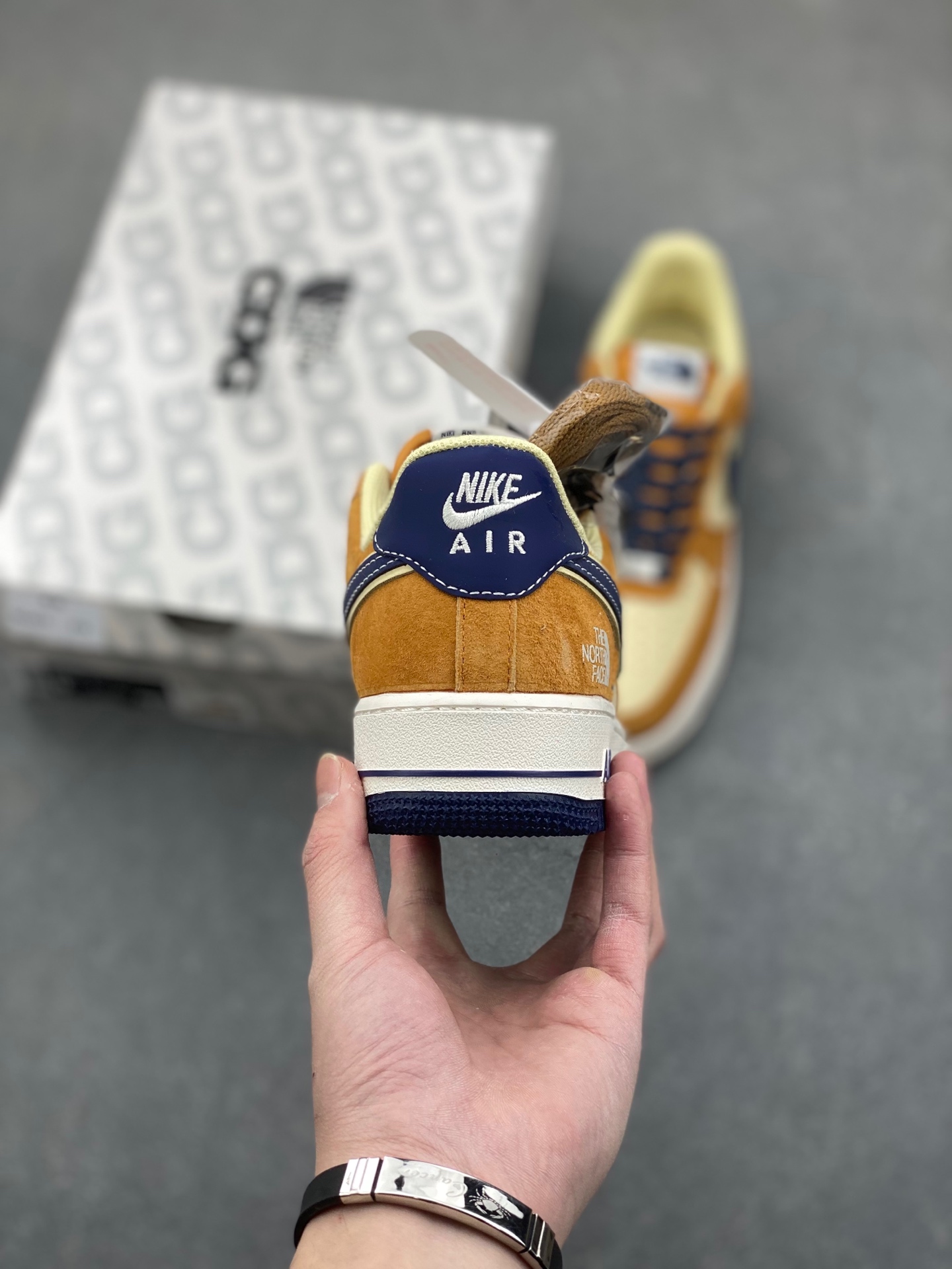 Nike Air Force 1 '07 Low The North Face Collab Sneakers - Orange 5 i1736626329228 1756 0 3