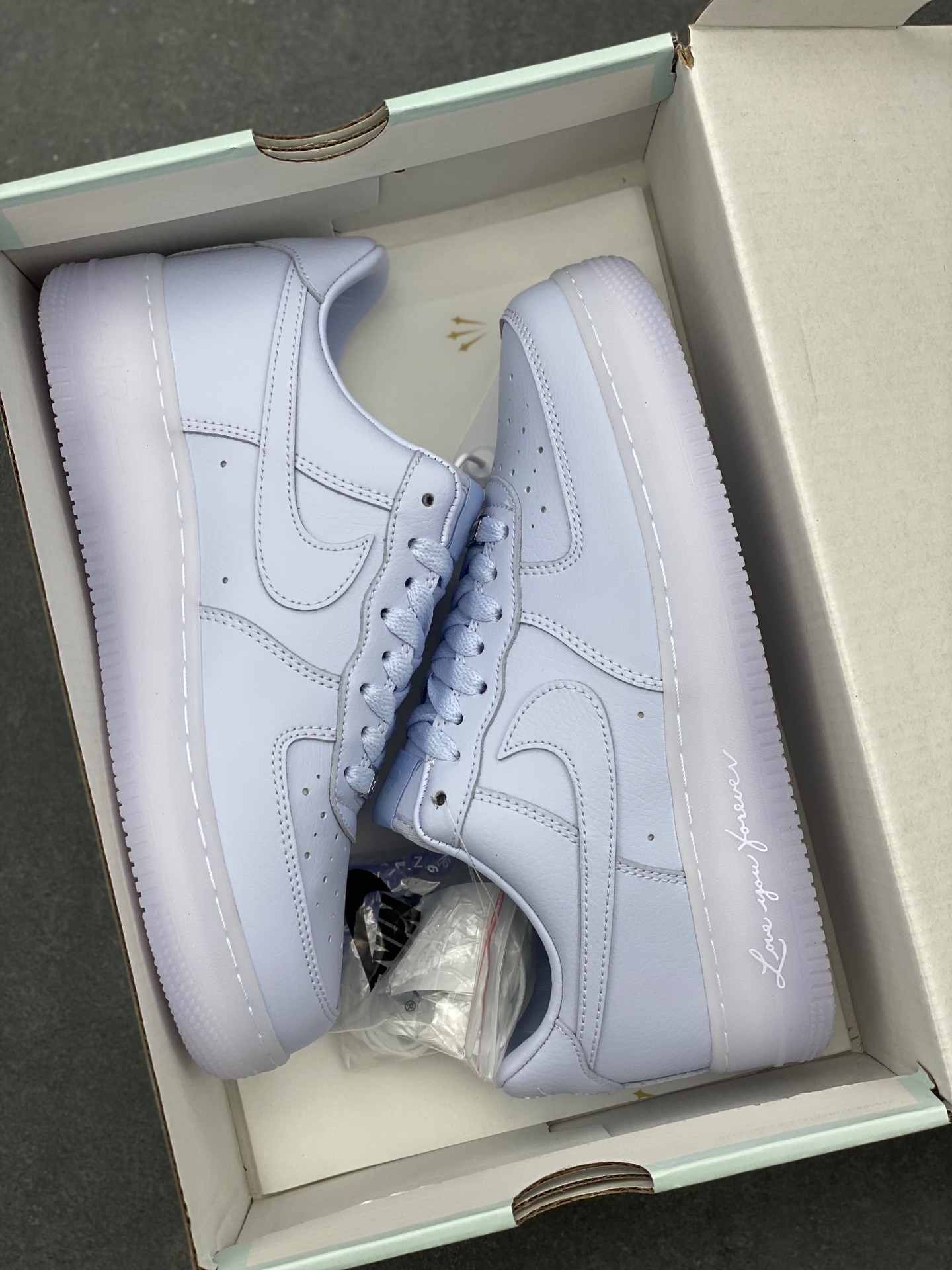 Nike Air Force 1 '07 Low Purple Silver Sneakers CZ8065-500 10 i1736626408254 1872 0 8