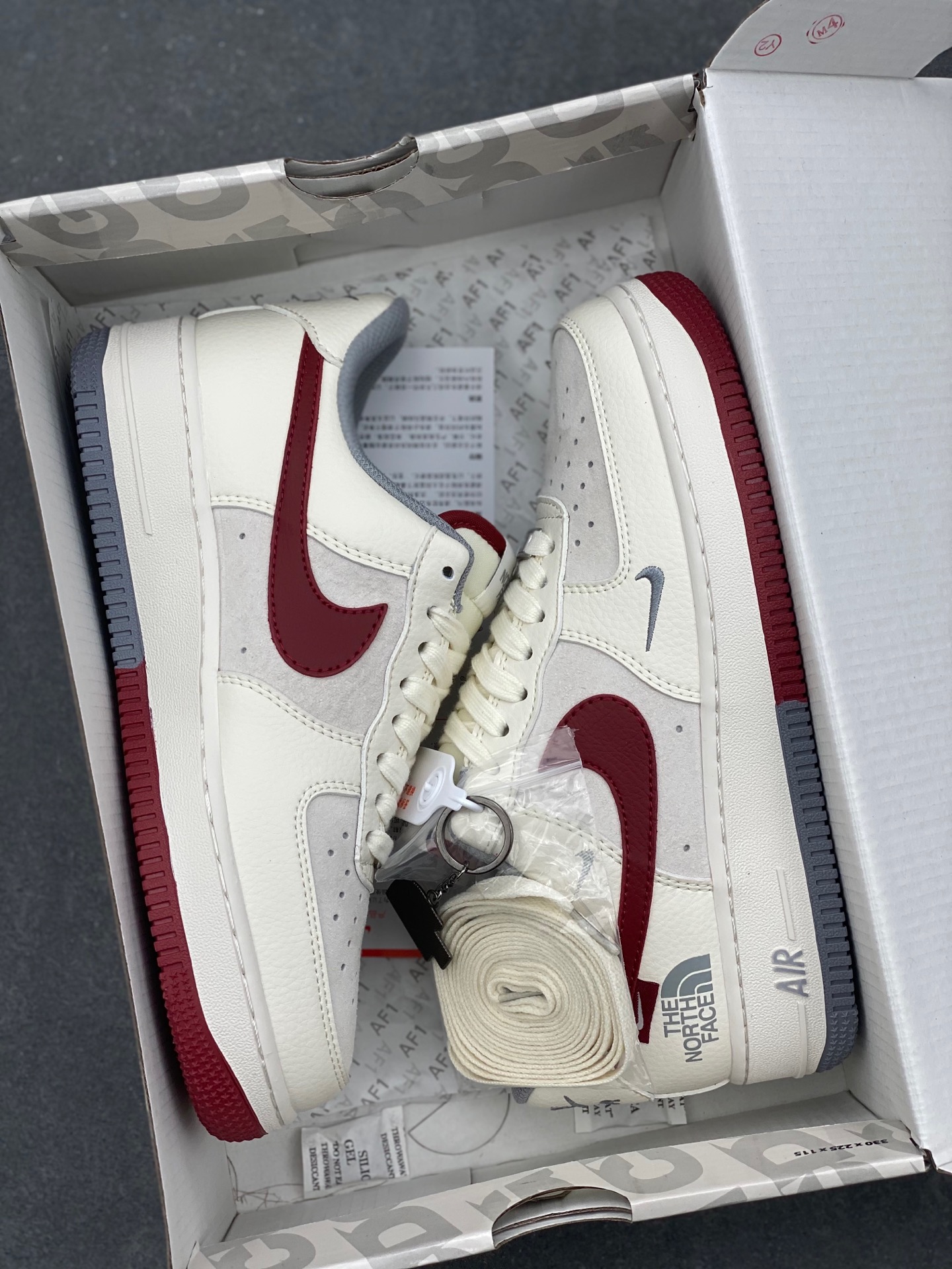 Nike Air Force 1 '07 Low The North Face Collab Sneakers 10 i1736626462310 1307 0 8