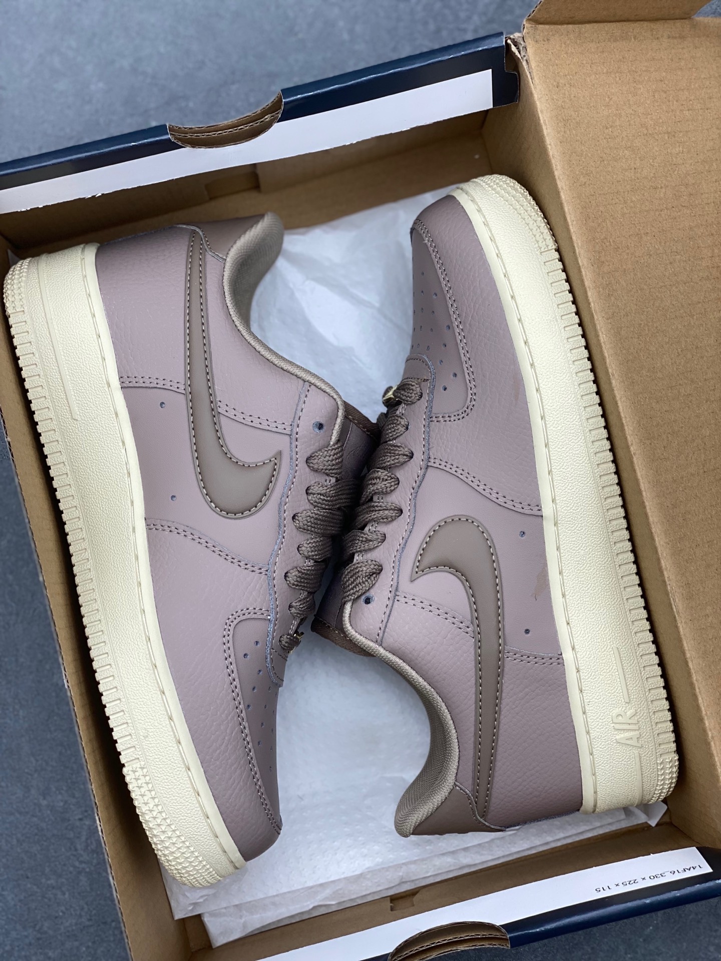 Nike Air Force 1 Low '07 Brown: Classic Comfort, Iconic Style, Available Now! 10 i1736626539817 552 0 8