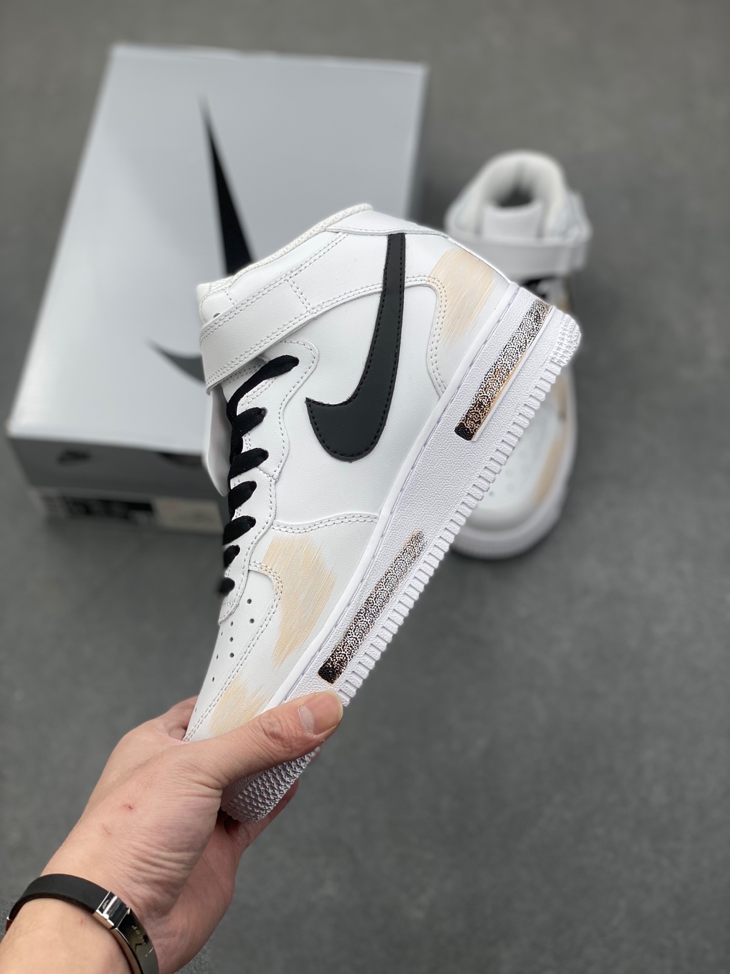 Nike Air Force 1 '07 Low Anime Theme Custom Leather Sneakers 4 i1736626605524 8579 0 2