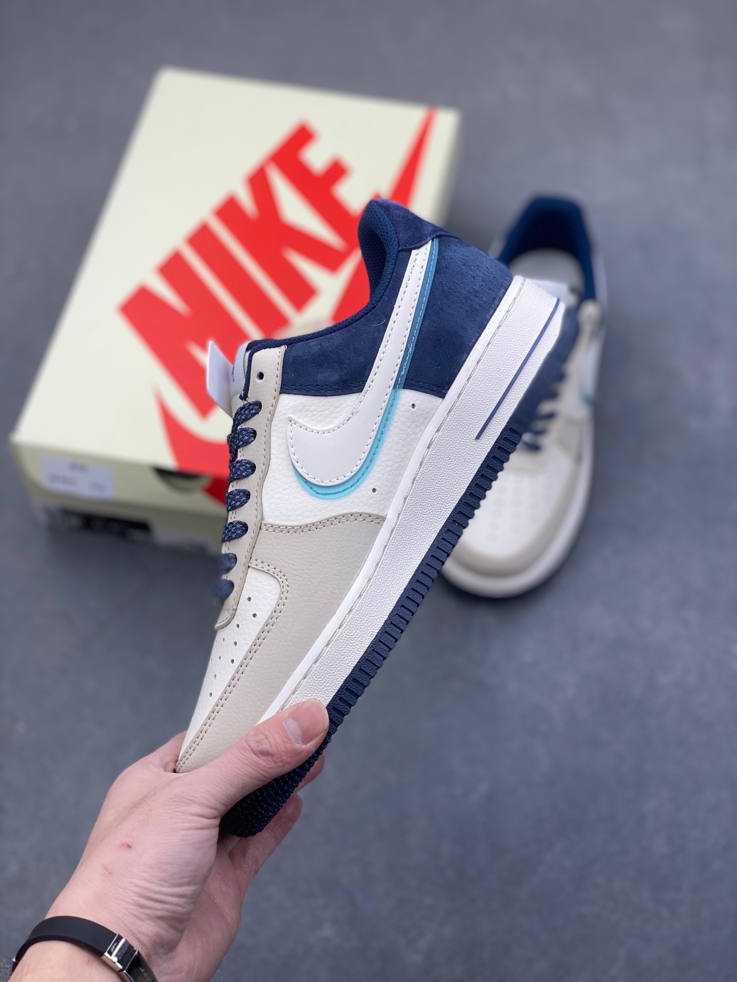 Nike Air Force 1 '07 Low Stussy - Collaboration Sneakers 4 i1736626821045 6321 0 2