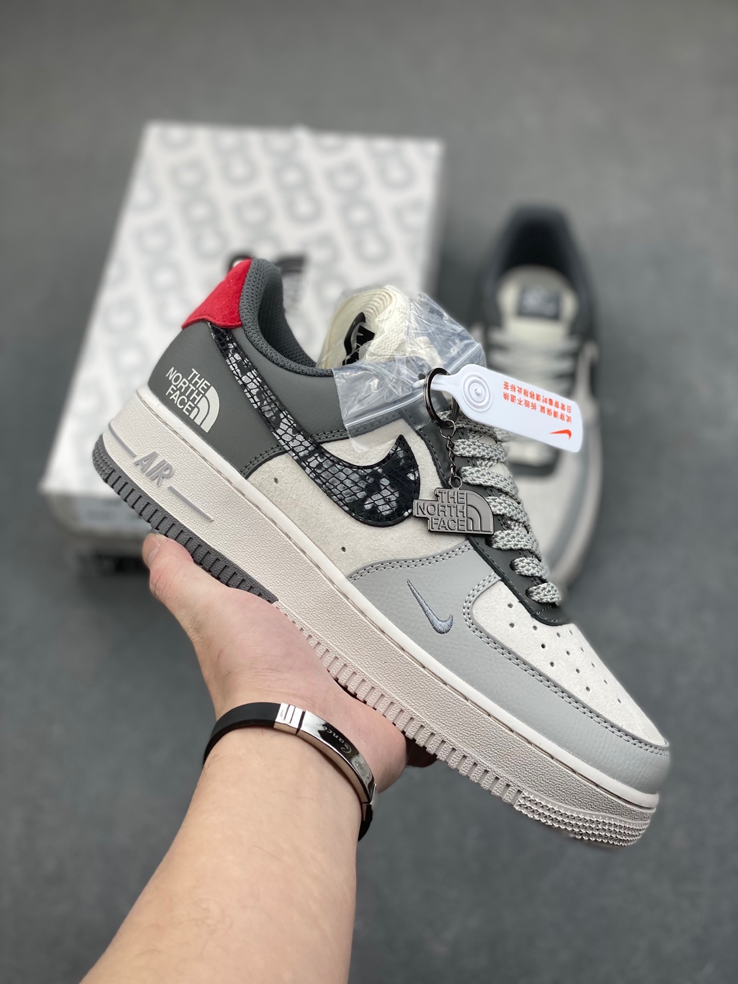 Nike Air Force 1 Low x The North Face White Grey Black 'Starry Sky' 2 i1736715269760 3612 0 0