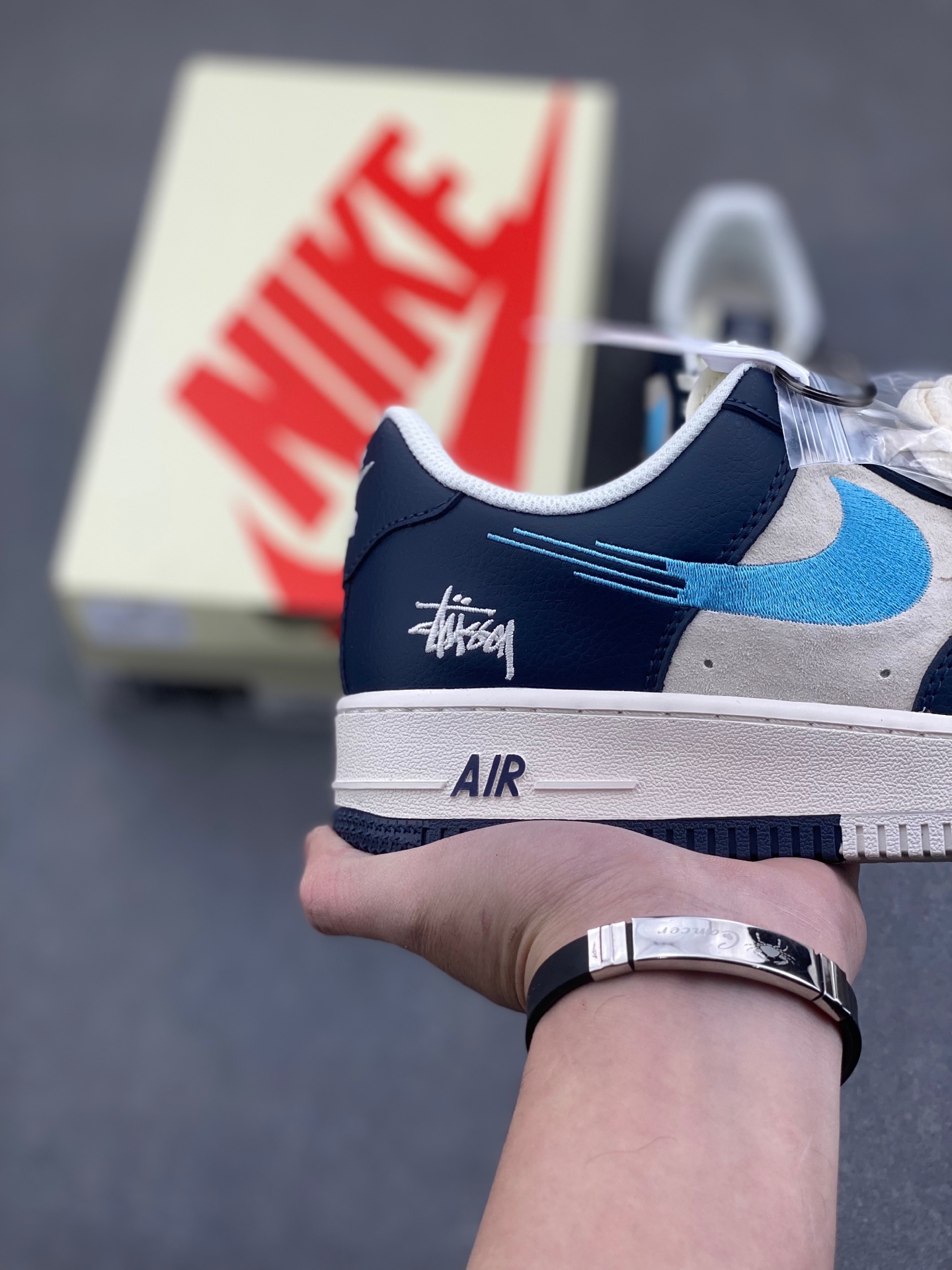Nike Air Force 1 '07 Low Stussy Collab Sneakers - DM6688-021 6 i1736715623836 7688 0 4