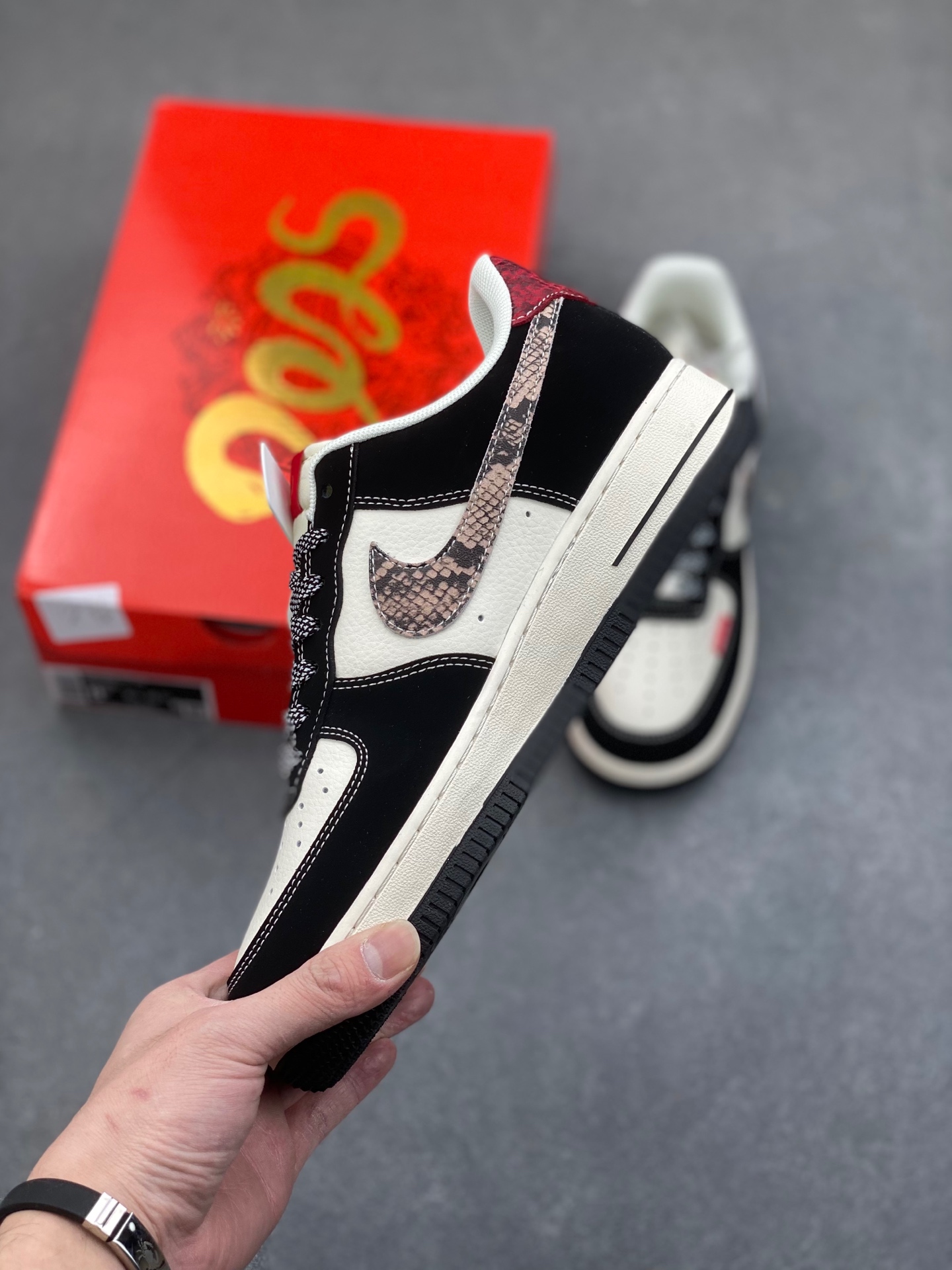 Nike Air Force 1 '07 Low Sneakers - Limited Edition Design 4 i1736894012210 6790 0 2