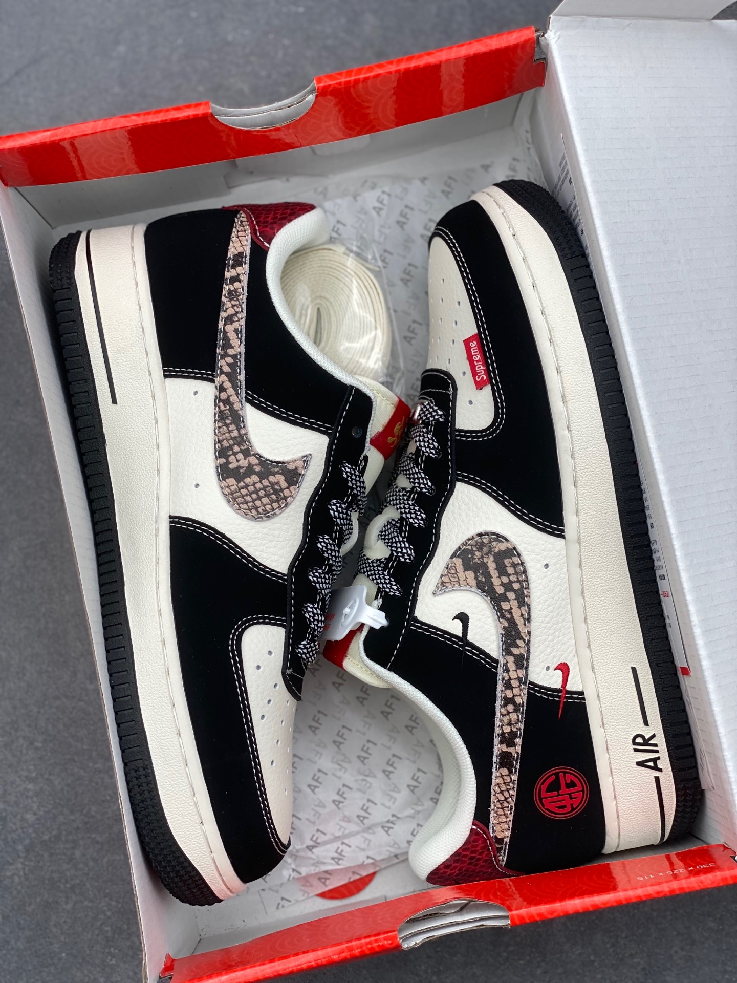 Nike Air Force 1 '07 Low Sneakers - Limited Edition Design 10 i1736894012999 1384 0 8