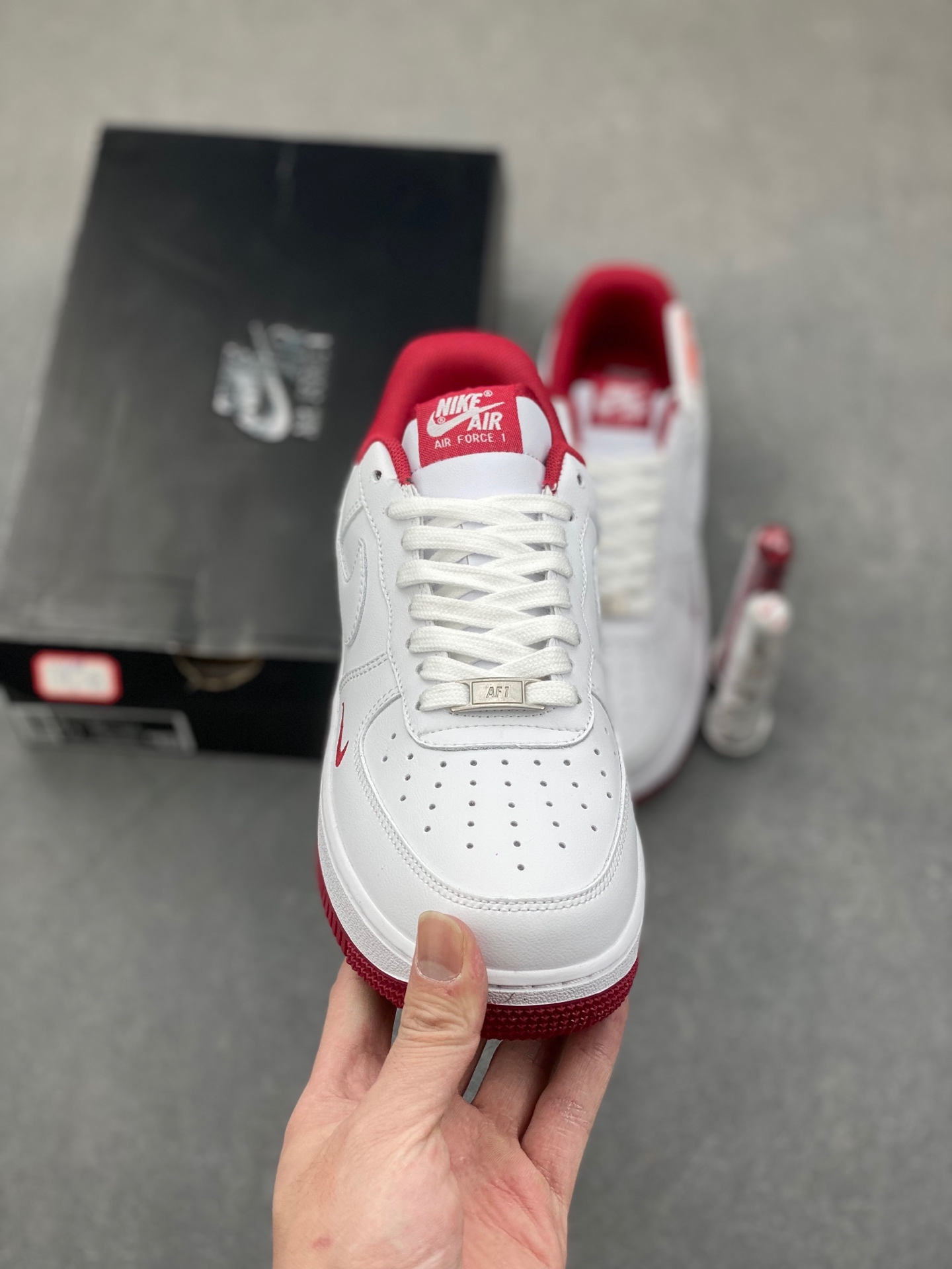 Nike Air Force 1 '07 Low White/Red Classic Sneakers 3 i1736894528217 9214 0 1